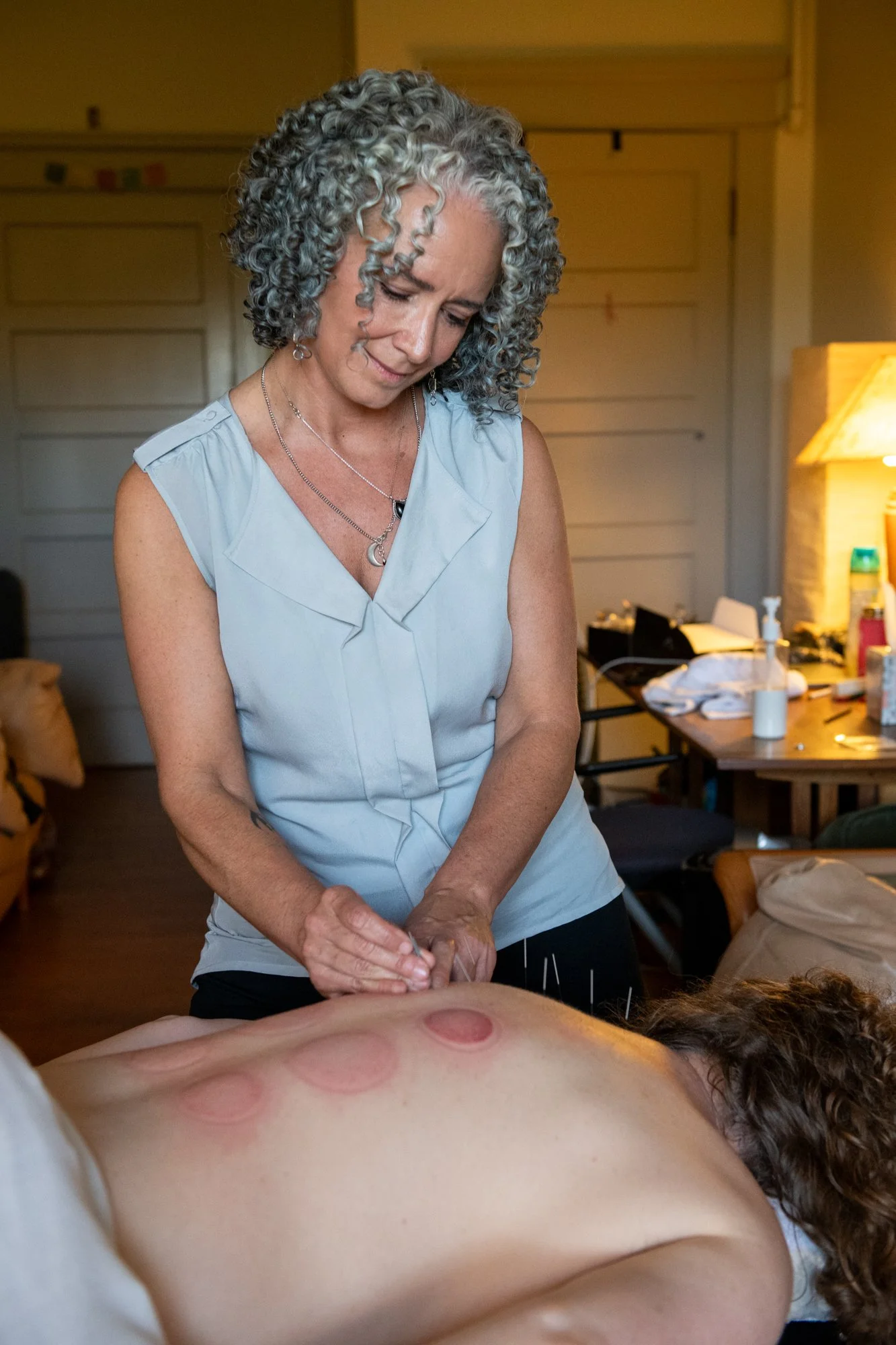 julie-acupuncture-19.jpg