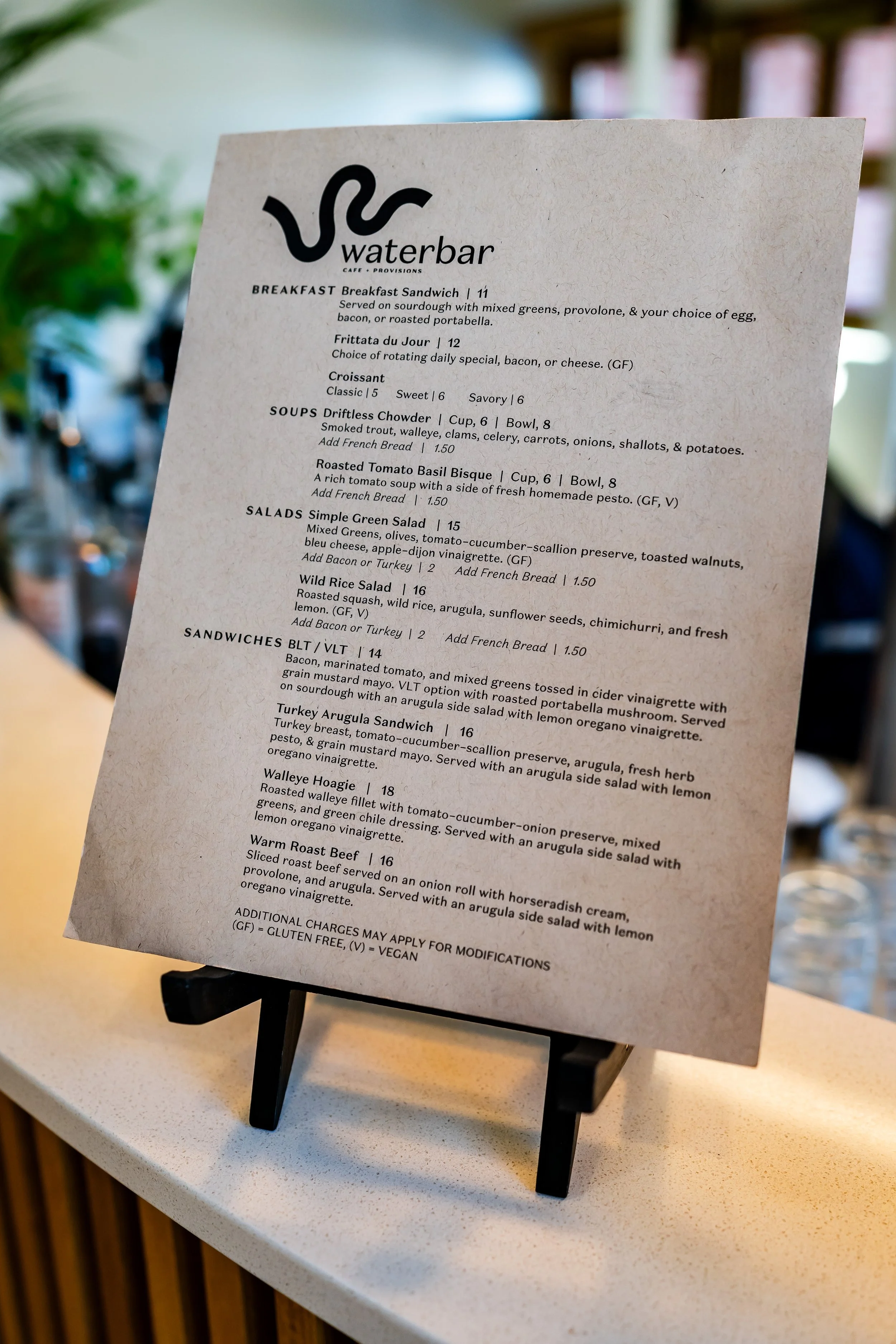 WaterBar_17.jpg