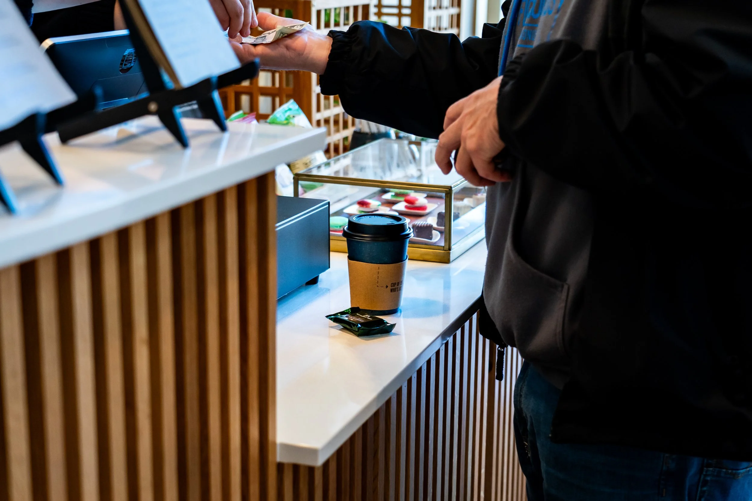 WaterBar_21.jpg