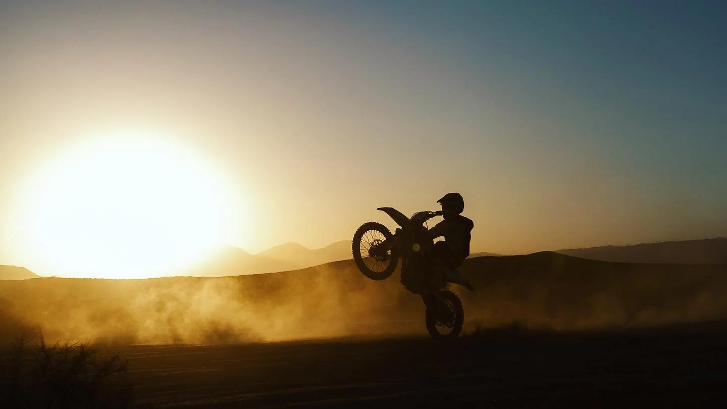 Middle of nowhere. 🏍