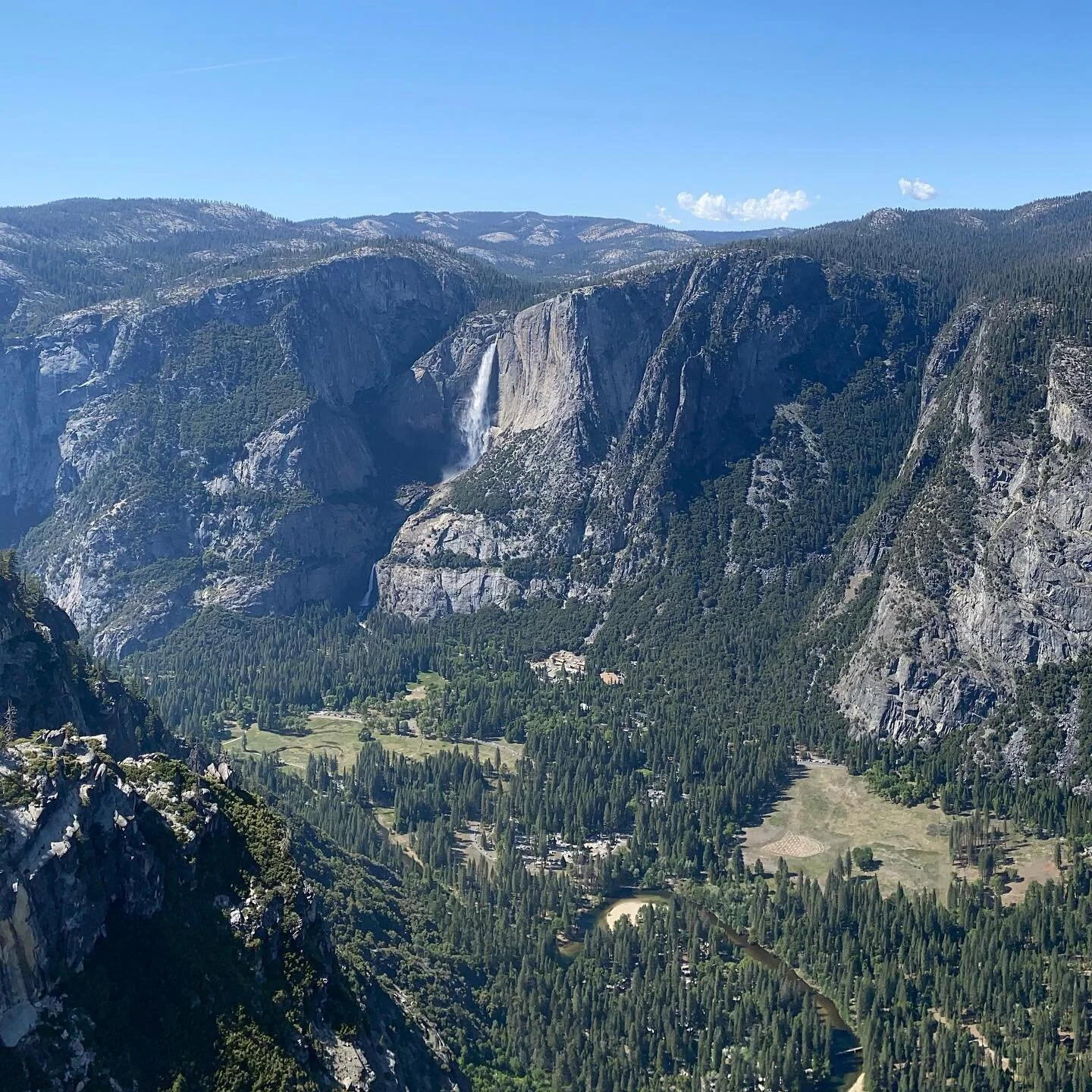 Zoomed in 3/3
Yosemite Falls 🏞