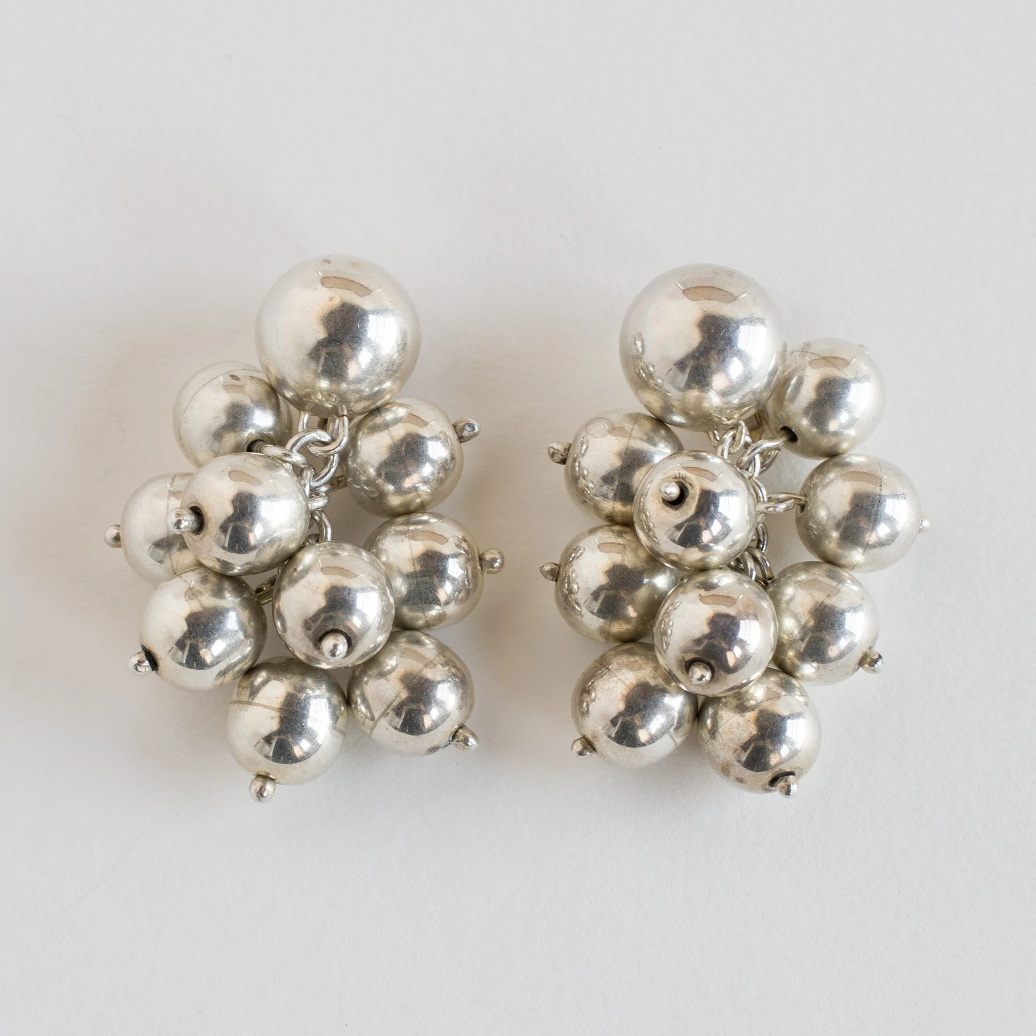 avu brenda schoenfeld ball cluster 1.jpg