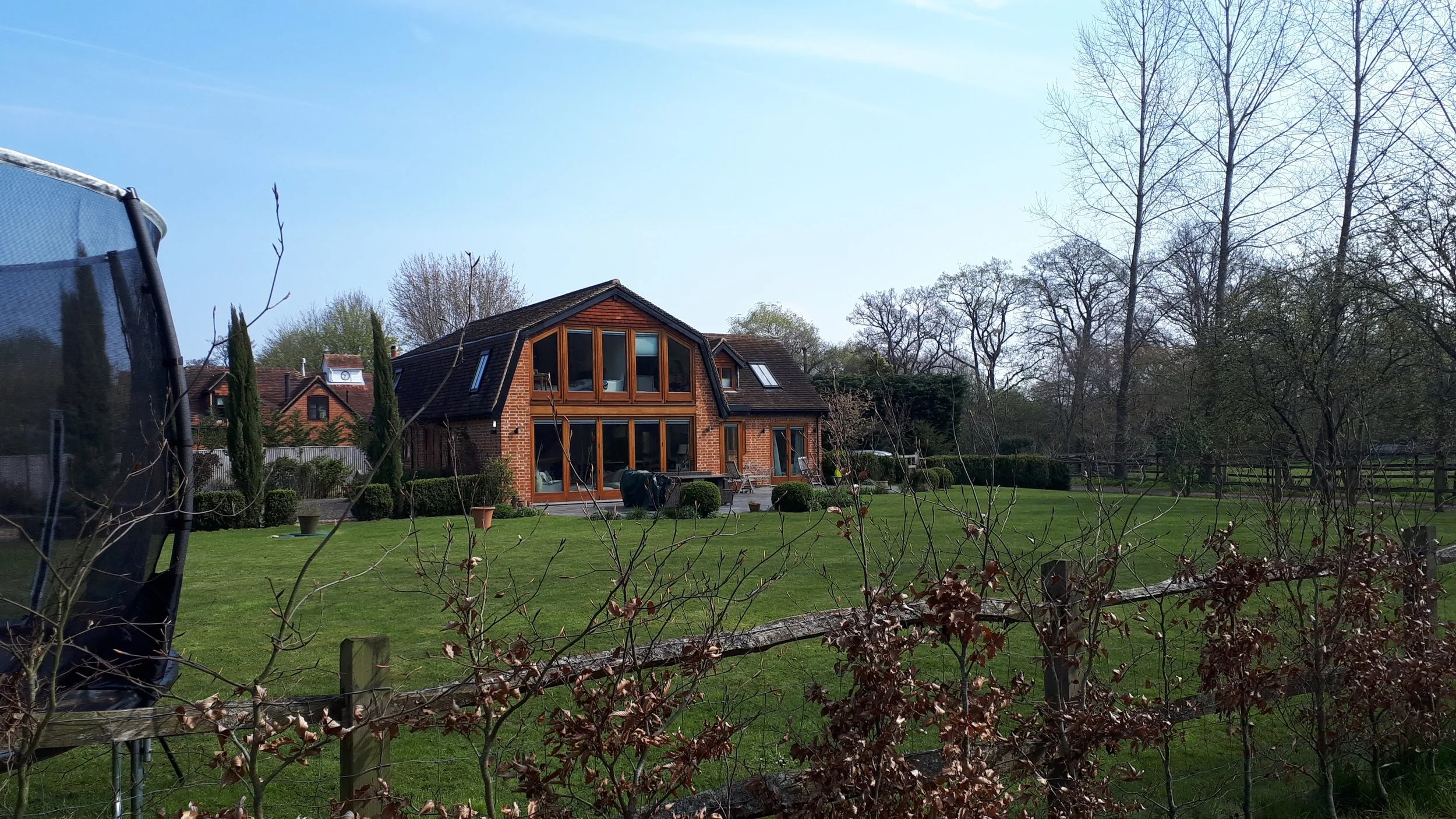 construct atelier-worplesdon-new build-country barn.jpg
