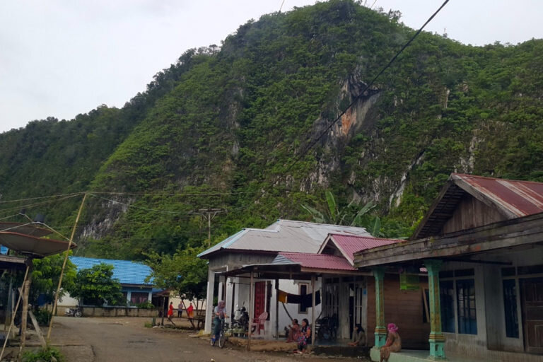 Batutannga village, one of the areas that would have been affected if the PT MCM mine operated as planned. Image by Tommy Apriando/Mongabay-Indonesia.