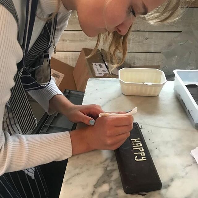 Issy is busy! 
There&rsquo;s still time to order your personalised Father&rsquo;s Day chocolate either by calling in to the shop or ordering online if you&rsquo;d rather stay dry! 🍫

jwfinefoods.com/new-products/personalised-chocolate-bar-250g