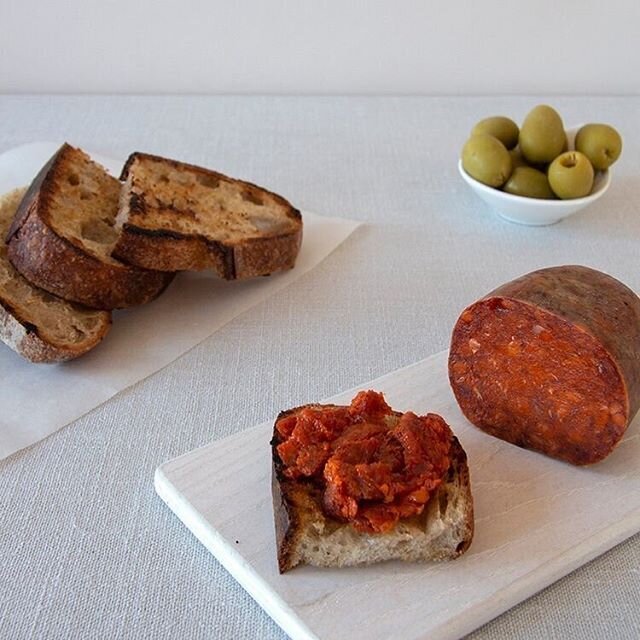 It's picnic weather again! ☀️🙌🏼 As well as my home-smoked salmon, p&acirc;t&eacute;s and cheeses, we've got a great range of ham, salamis and chorizos which are ideal for a packed lunch or socially distanced get-together.

The Sobrasada pictured he