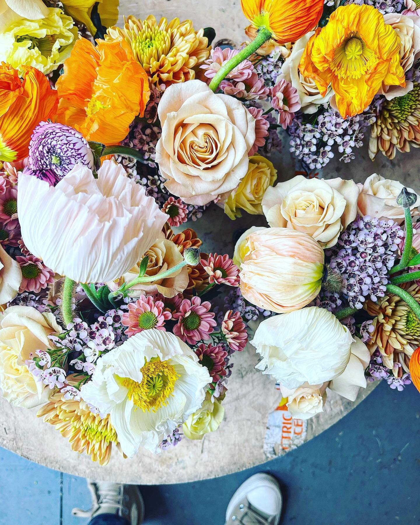 Pretty petals 💖

#prettyperfectpetals #flowertherapy #springpalette #springflorals #flowerjoy #tableflowers #floraldesign #mytablefloraldesign #eastmolesey #hamptoncourt #florist #weddingflorist #eventflorist