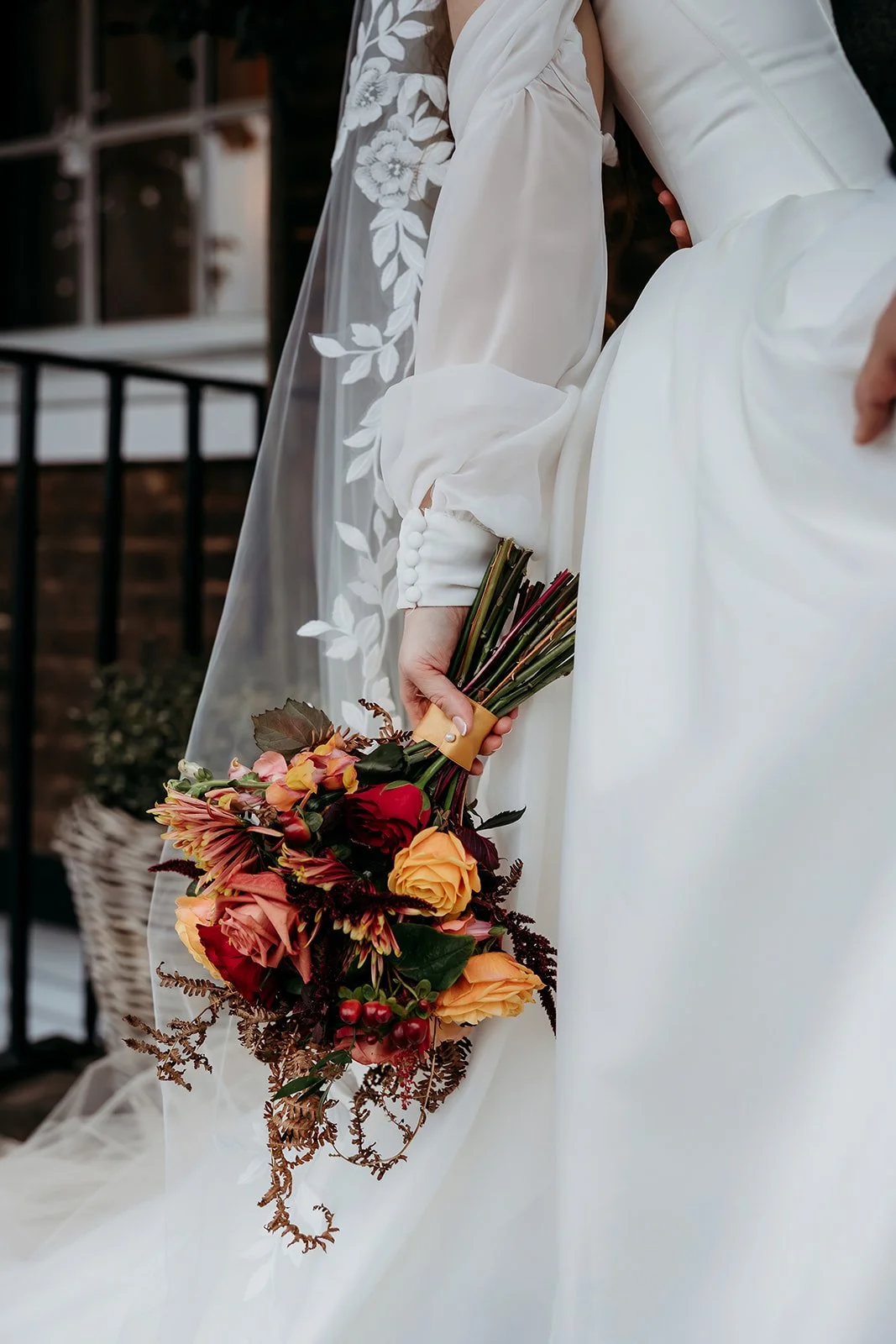 Caitlin &amp; Hervé - Autumn Wedding Florals The Mitre