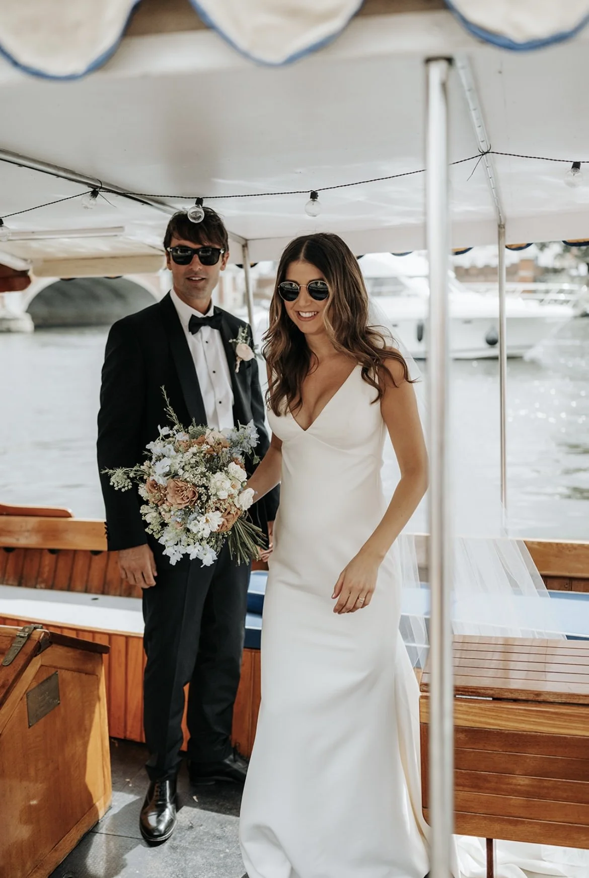 Rebecca &amp; Harry - Summer Wedding Florals The Mitre