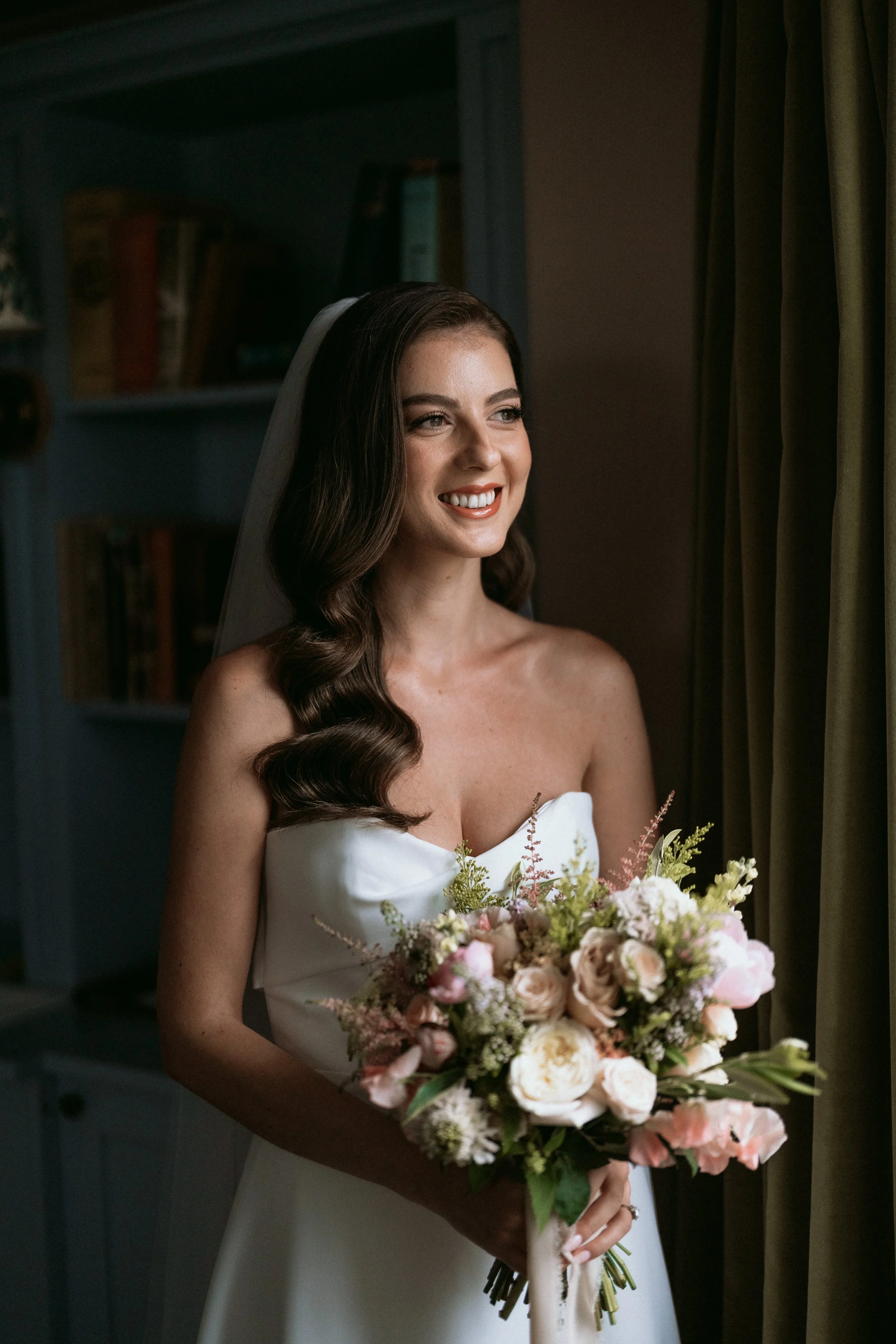 Rach &amp; Jamie - Summer Wedding Florals at The Mitre