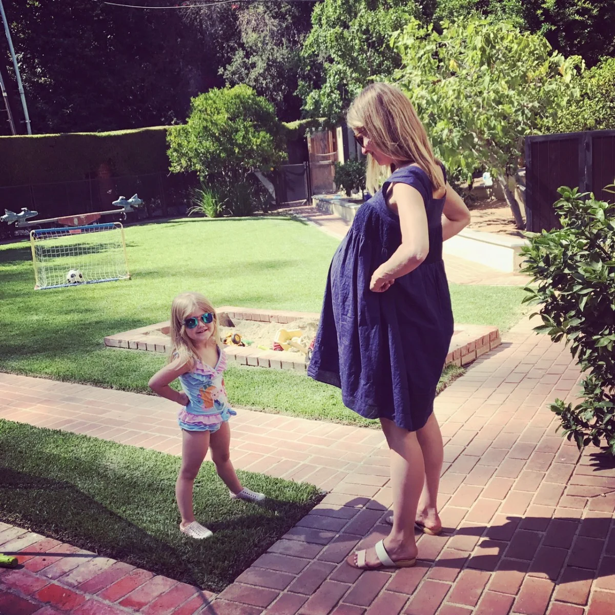 Atomic Moms podcast | Ellie Knaus | Selena Willows | swimming | Parenting |