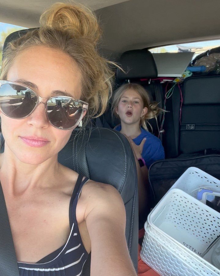 22 hrs in 2 days road-trip. 
2 highlights: 
&bull;big sis puking in Omaha only to polish off a jumbo bag of Bugles crispy corn snacks to get rid of the taste. 
&bull;little sis demanding to wear big sis&rsquo; underwear for the day. Like all of us, s