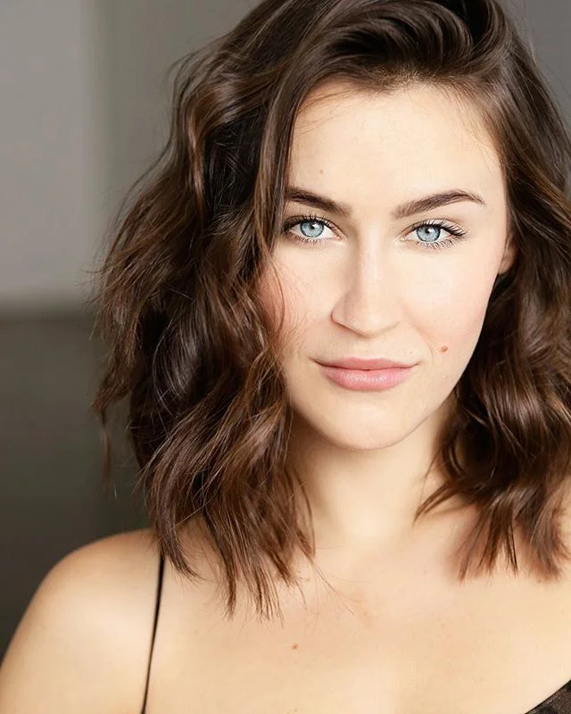 New Hair, New Acting Agent, New Headshot 🎥📸🎞 Thank You @theoandjuliet for the amazing shoot! ❤️❤️ your work is incredible ⭐️ #actress #dancer #dreambig