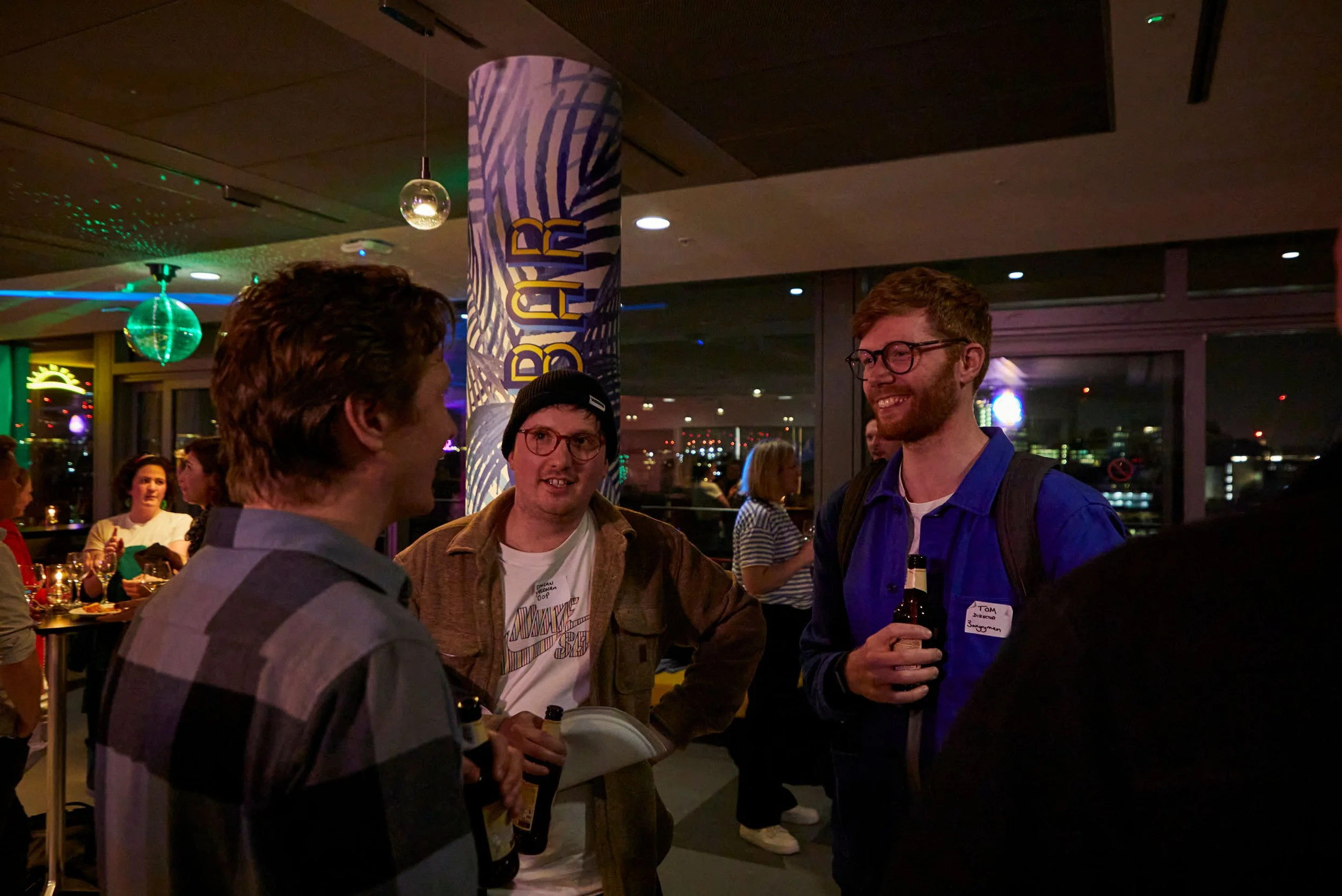 Shiny Awards Event_0287_SHOT_06_NETWORKING.jpg