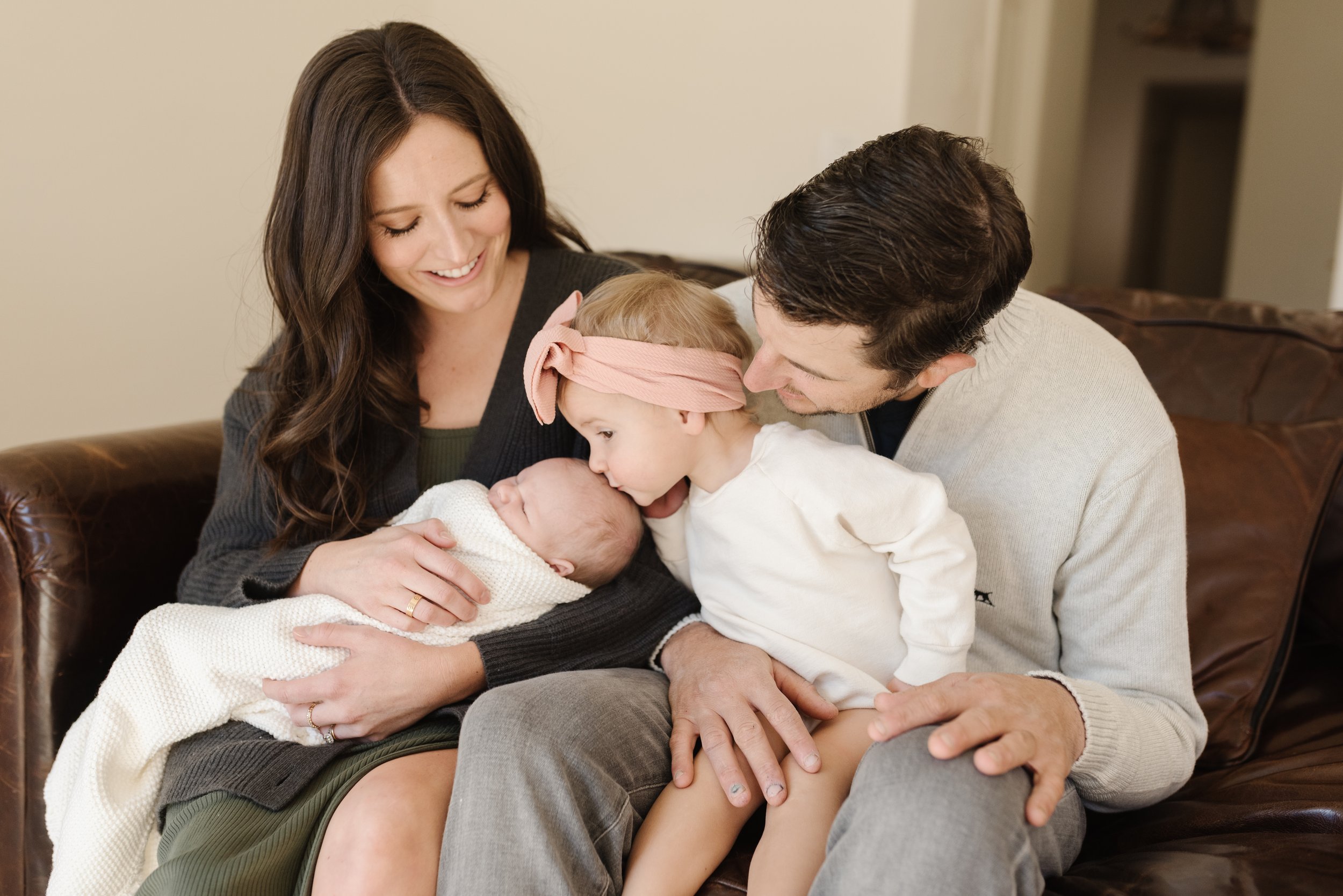StrelicFamilyDecember2022-3.jpg
