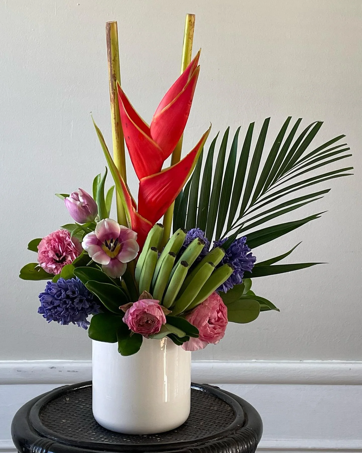 Equatorial Spring &mdash; 🌴💕 I&rsquo;m offering up some floral arrangments this month if you&rsquo;re local to LA. Dm to purchase. Pick-up/ Local Delivery only 💕
-
-
-
-
#northhollywoodflorist #studiocityflorist #tropicalspring #flowercore #floris