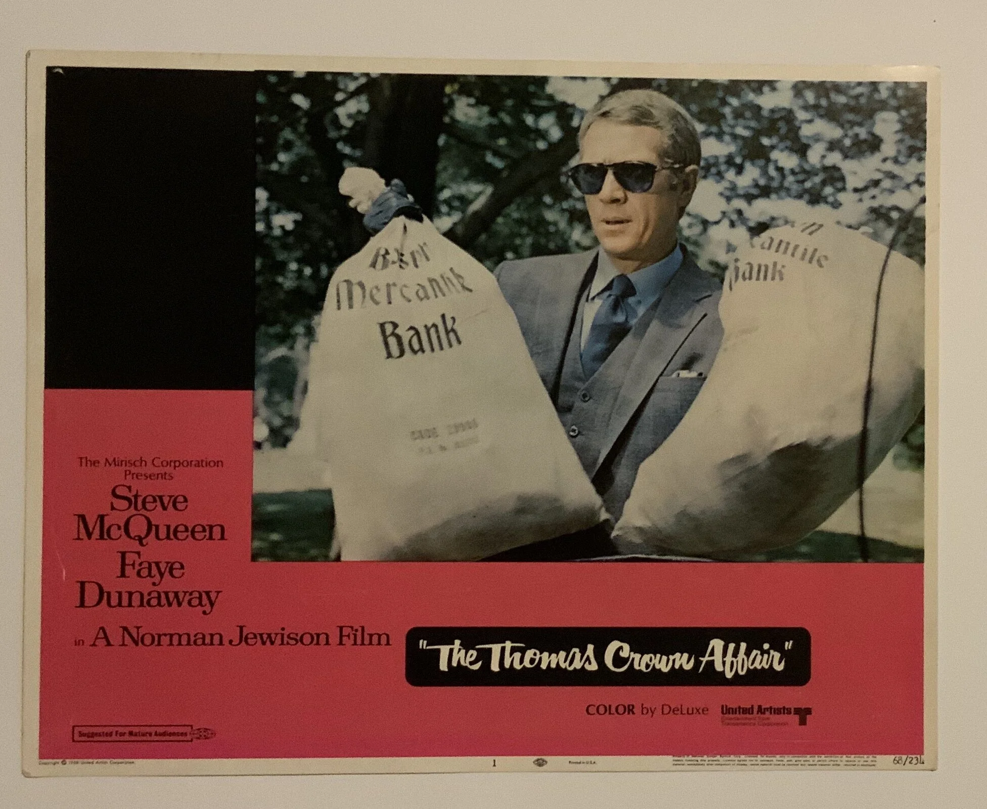 2AEB36F0-7A3E-44E4-A97B-B2C942C495C6