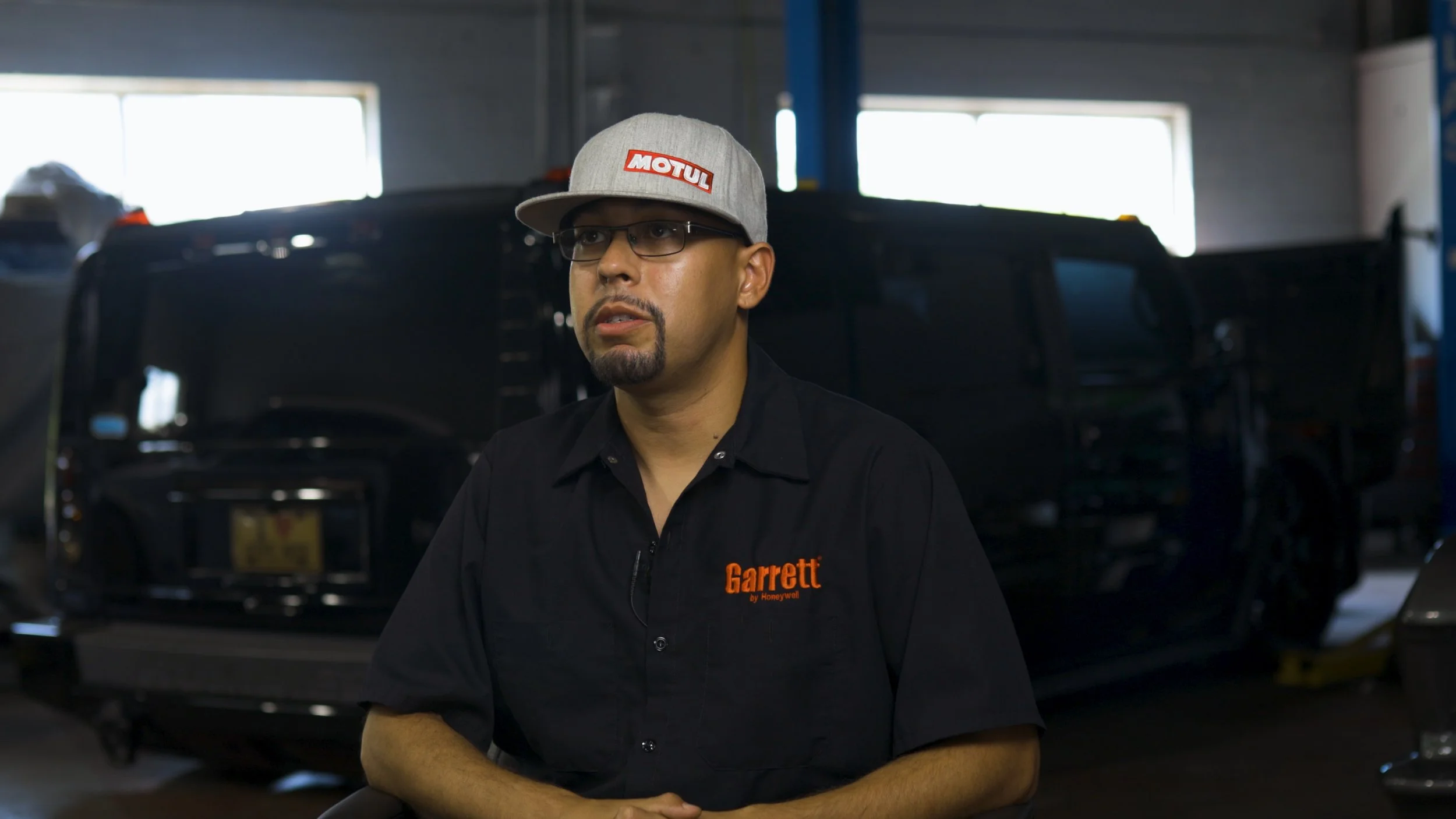 luis interview eos r.JPG