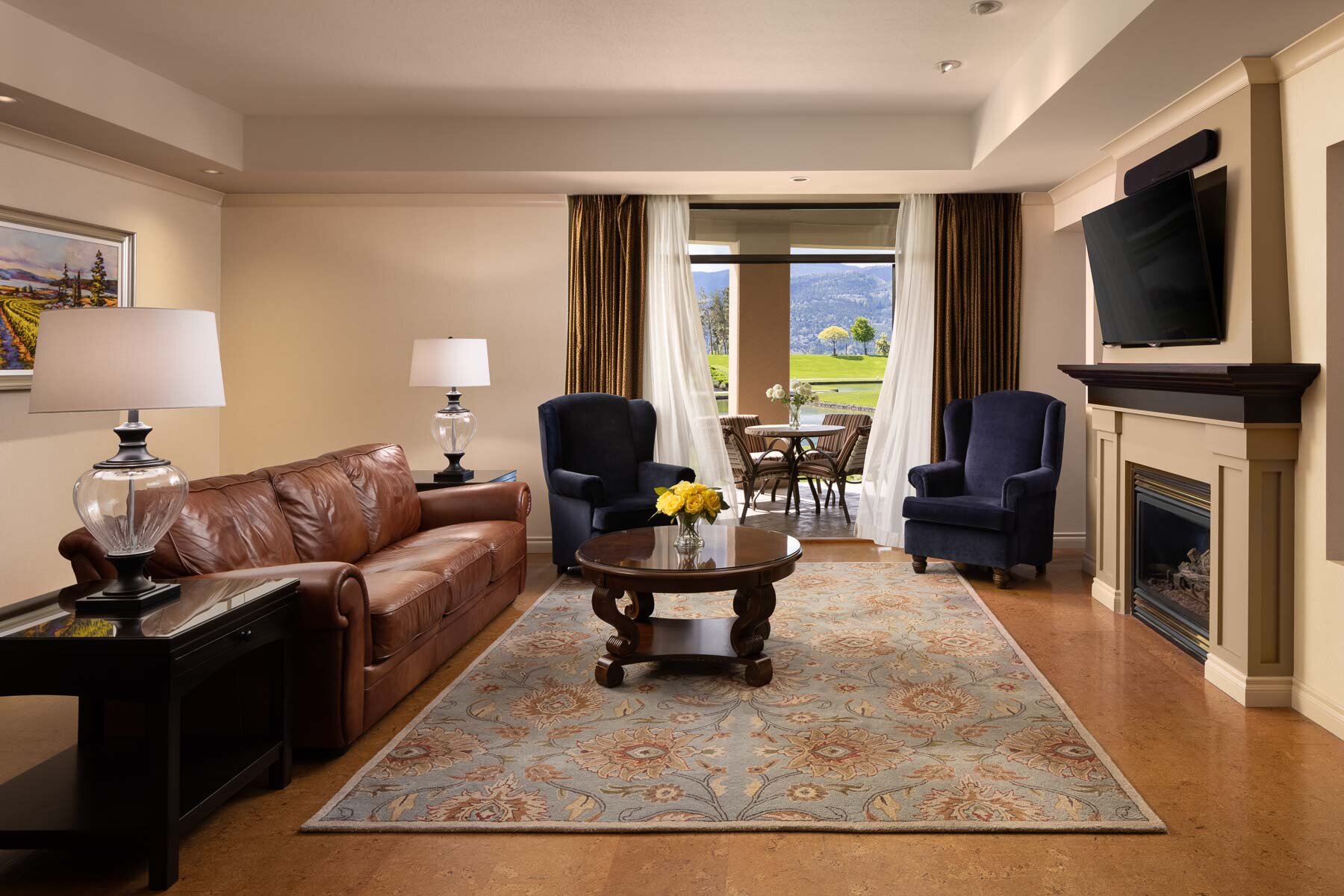 the-royal-kelowna-3-bed-suite-premium-living-room.jpg