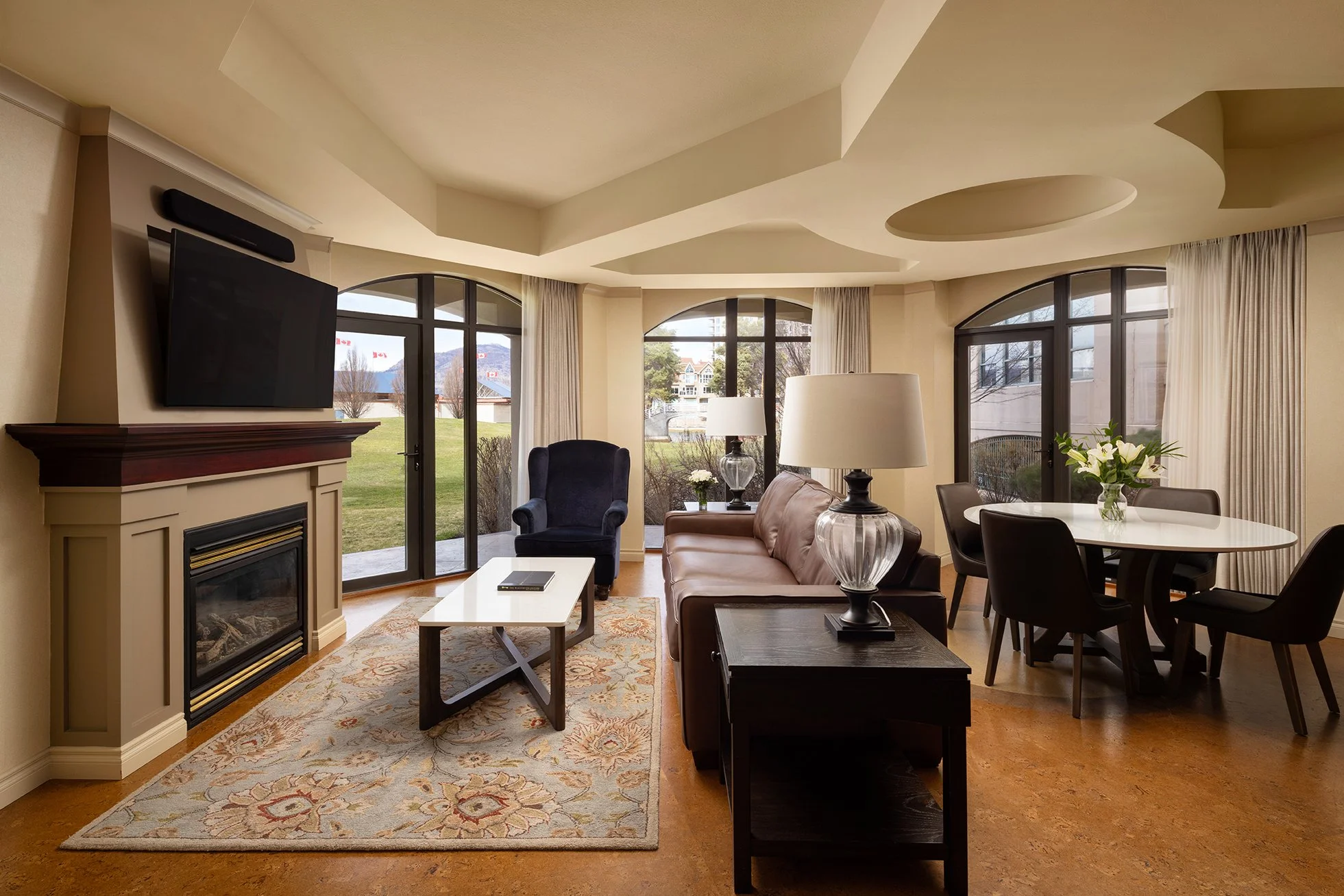 Standard Three Bedroom Suite_LivingDining Room.jpg