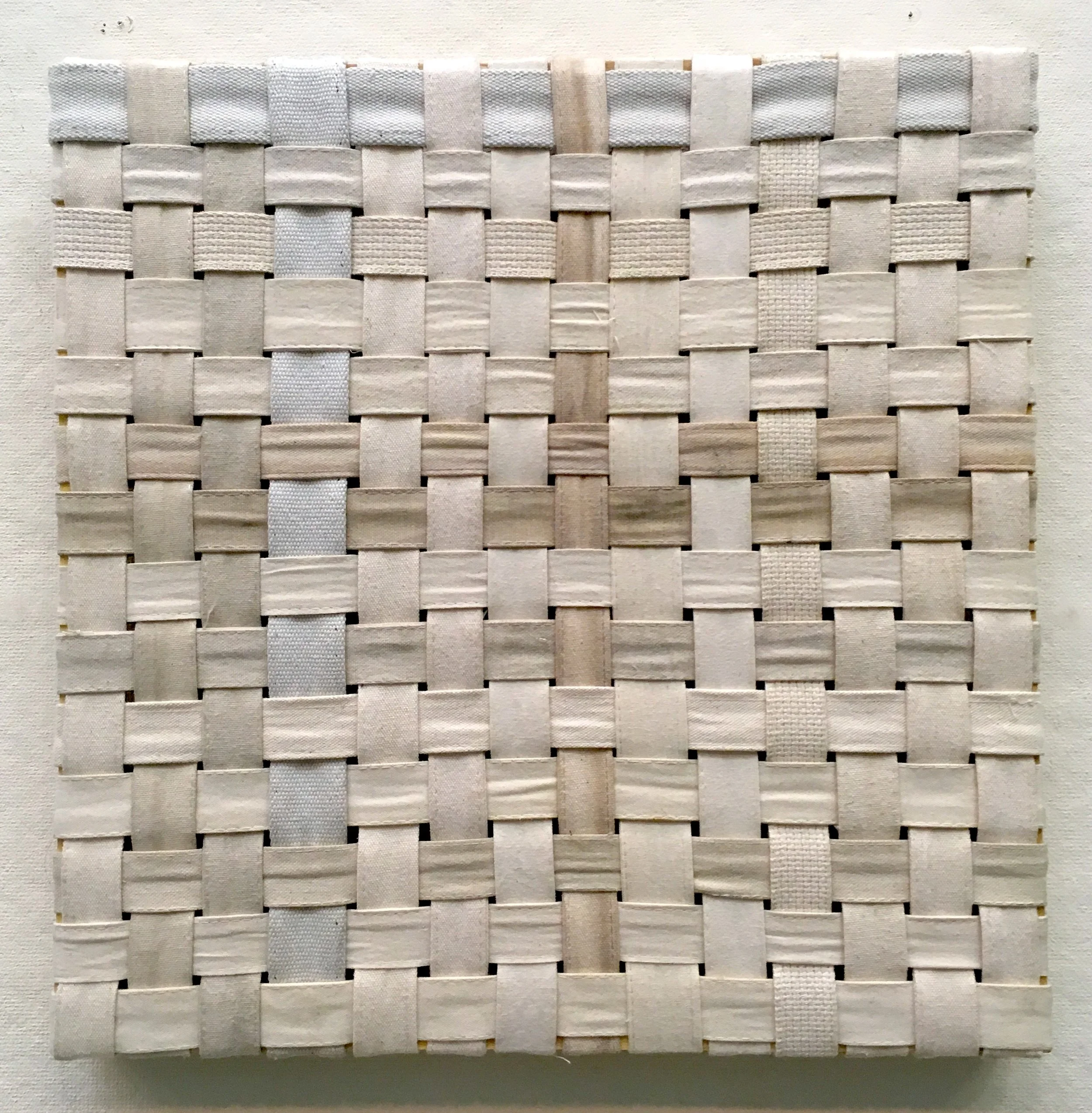 Woven Straps: Davis Museum Freebies