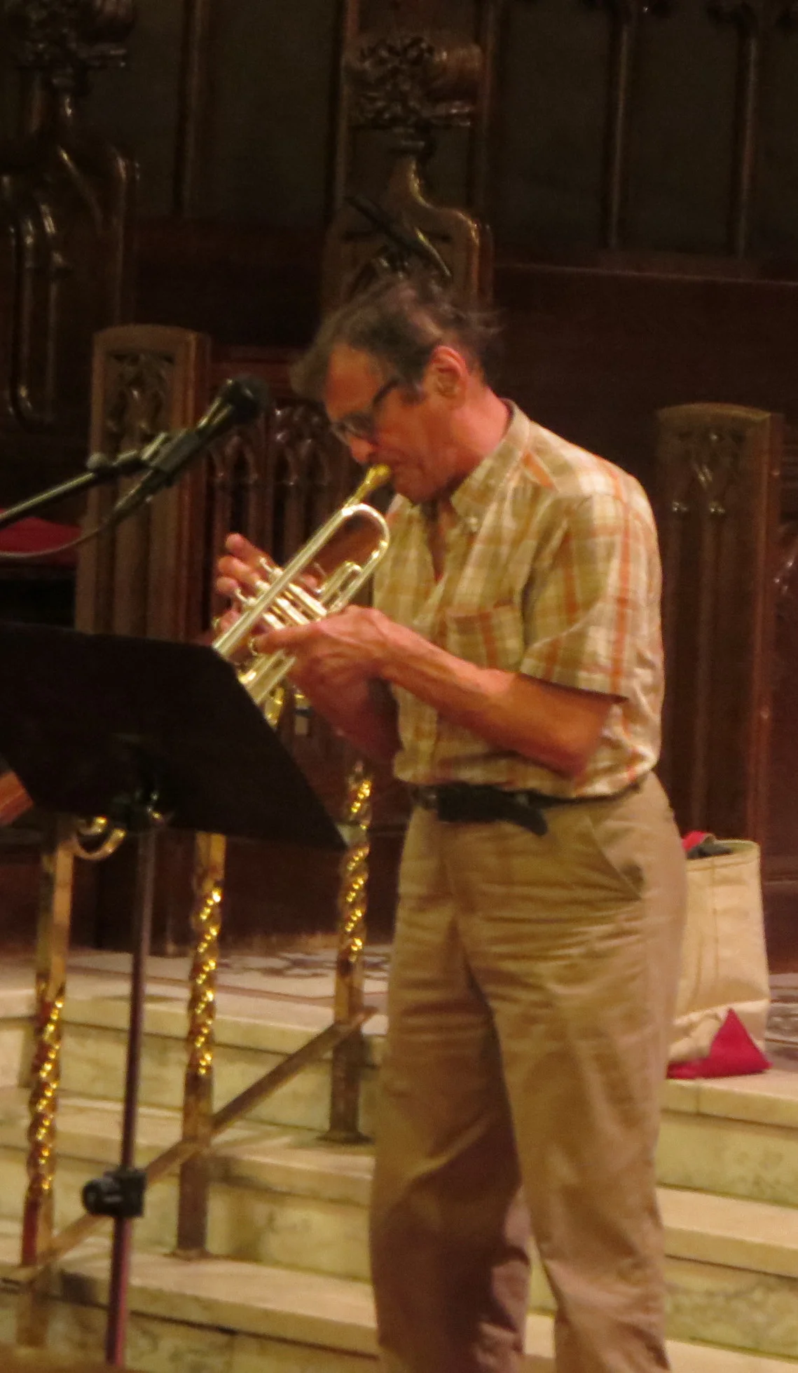 Ken Ash with trumpet.jpg