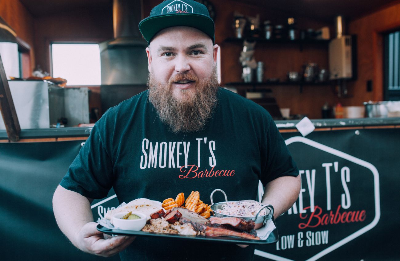 Chef_holding_platter.jpg.1300x850_q80_crop-smart_upscale.jpg