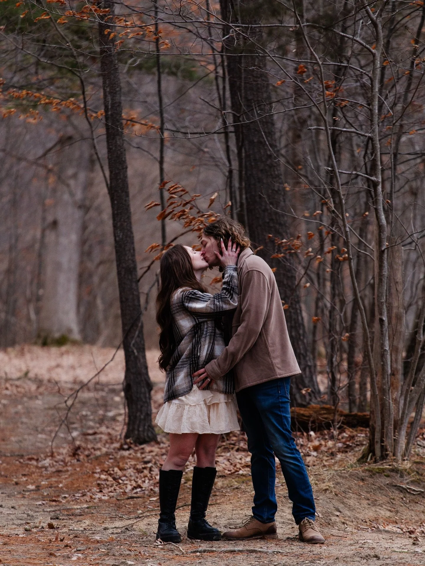 A + J Engagement Session 💍 

Thank you for choosing @joshuajohnsondesign 

#weddingphotography #michiganweddings #michiganweddingphotographer #weddingvideography #loveinthelens