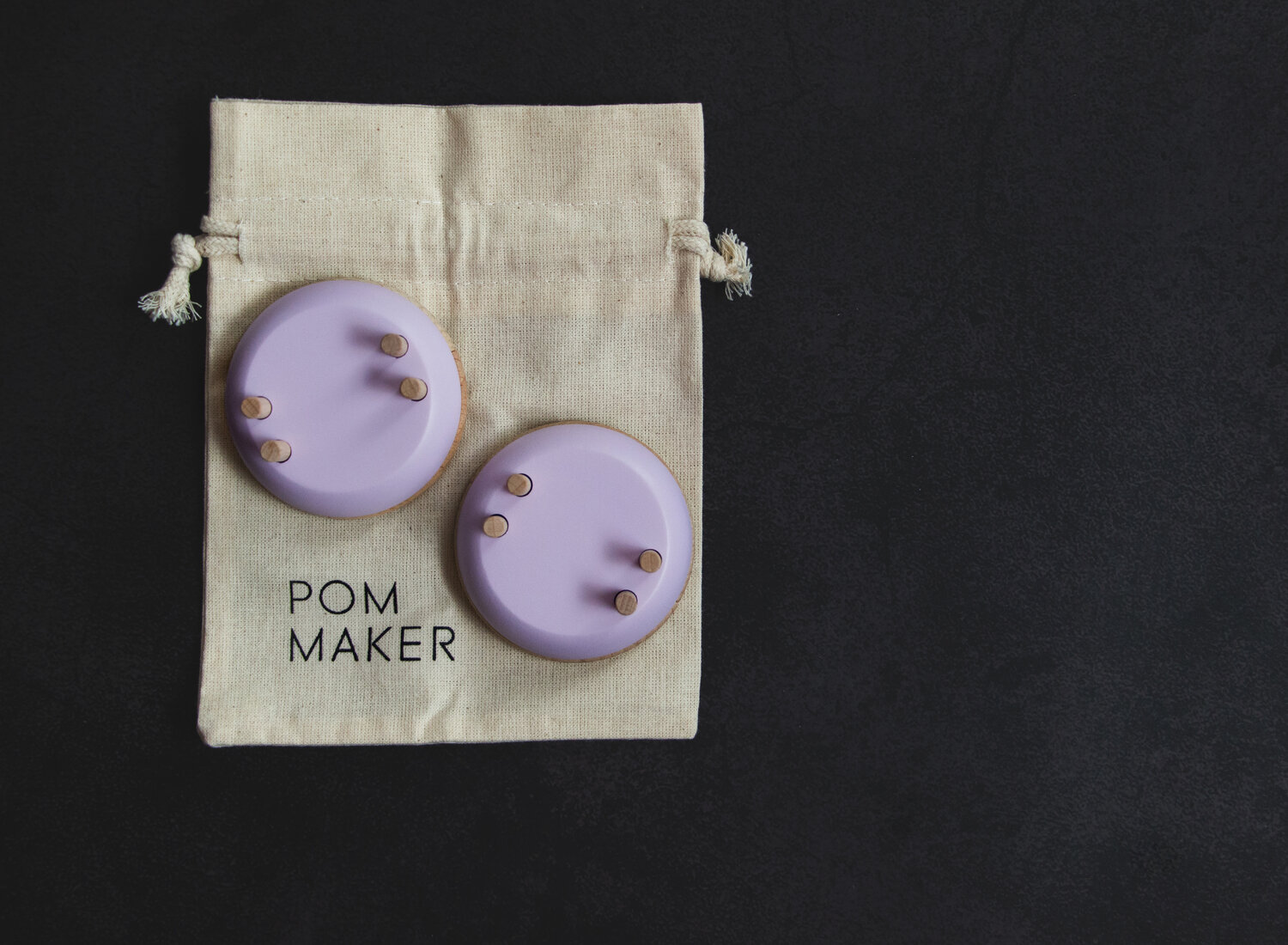 Macaron Pom Maker - Rose - Pom Maker