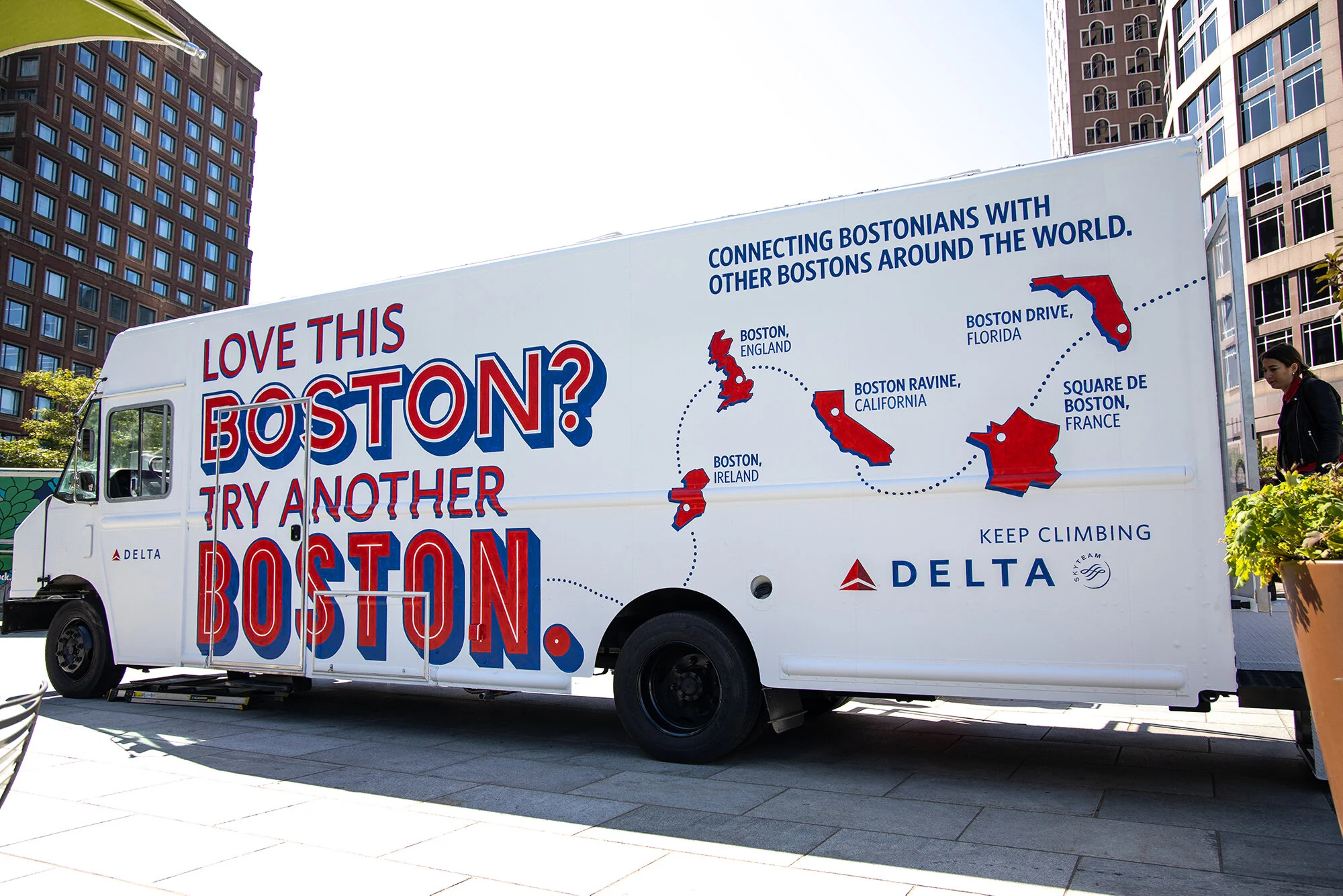 delta airlines wieden kennedy beach towel boston miami noah levy