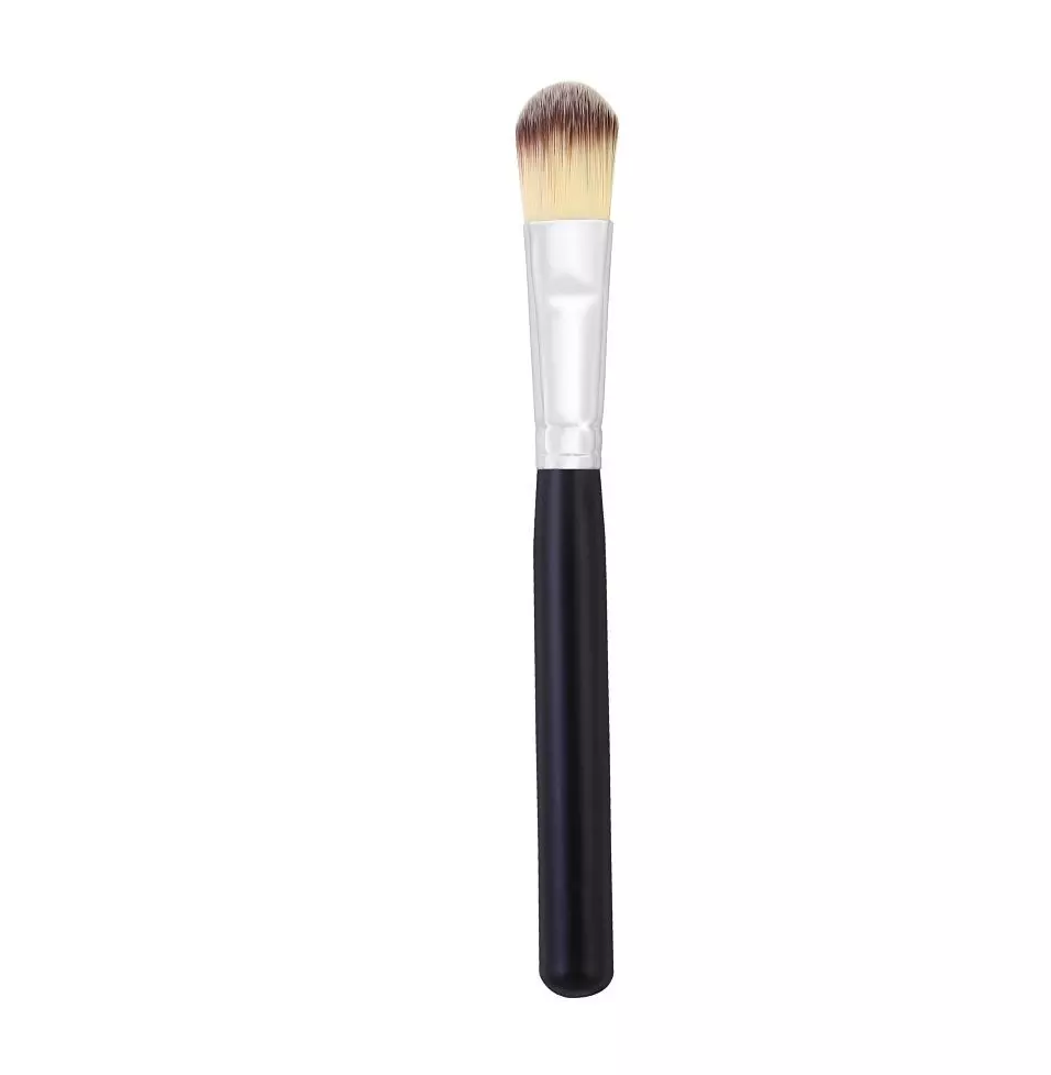 Delux medium brush