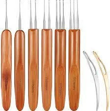Dread interlocking needle