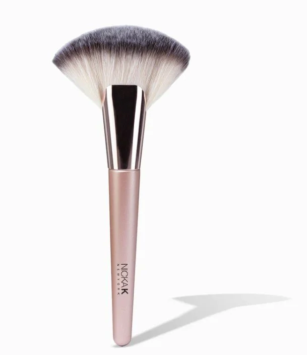 38-Jumbo fan brush.png