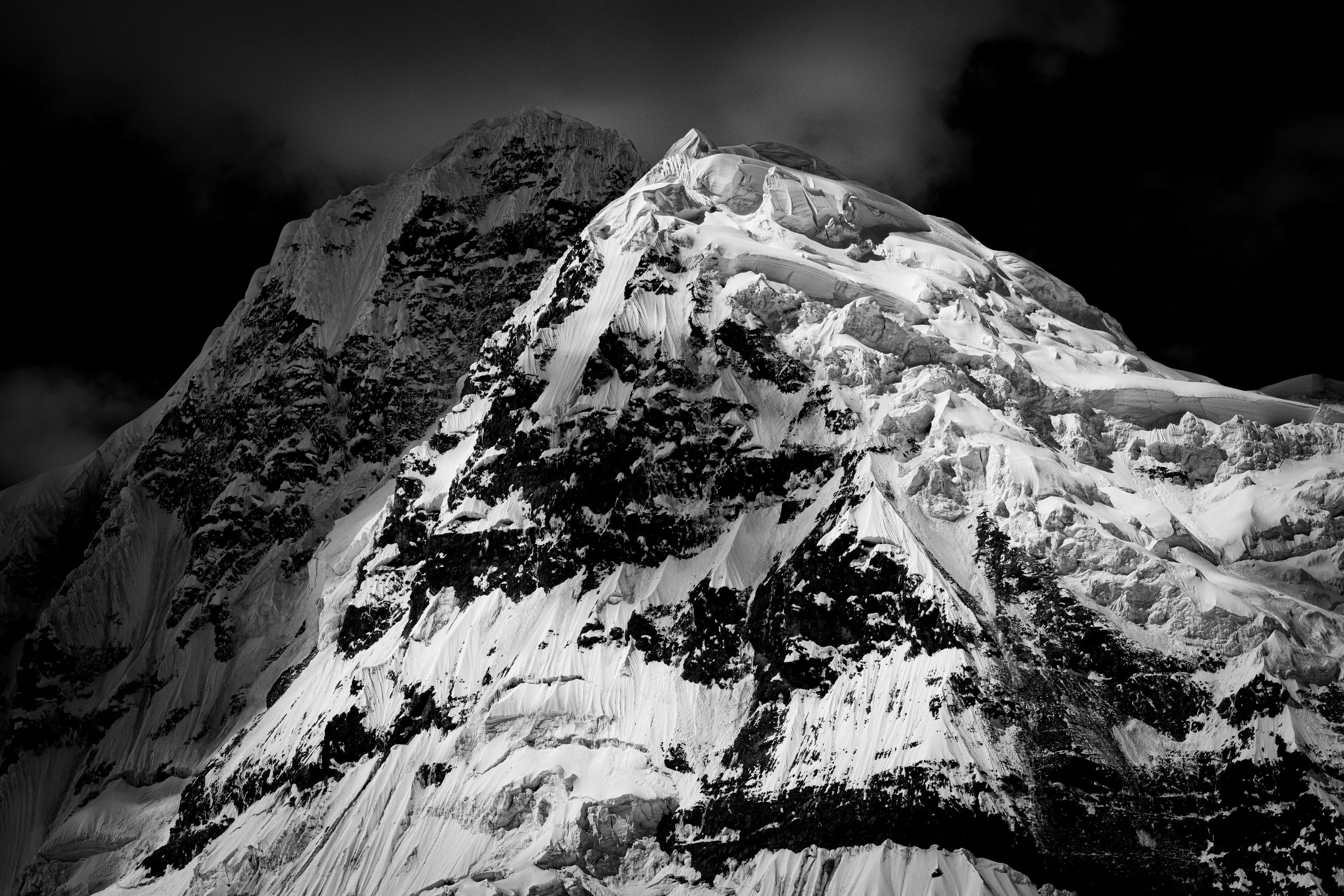 Pre-trek hike #2: Laguna Rajucolta. Telephoto view of Huantsan (6,369 m), located in the Cordillera Blanca (Huascaran National Park).