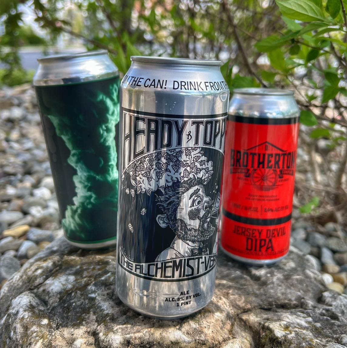 🍻 Surprise Saturday Craft Beer Drop! 🍺 

Alchemist Heady Topper

Twin Elephant Gathering Clouds IPA

Brotherton Jersey Devil Double IPA

#craftbeer #njcraftbeer #alchemist #headytopper