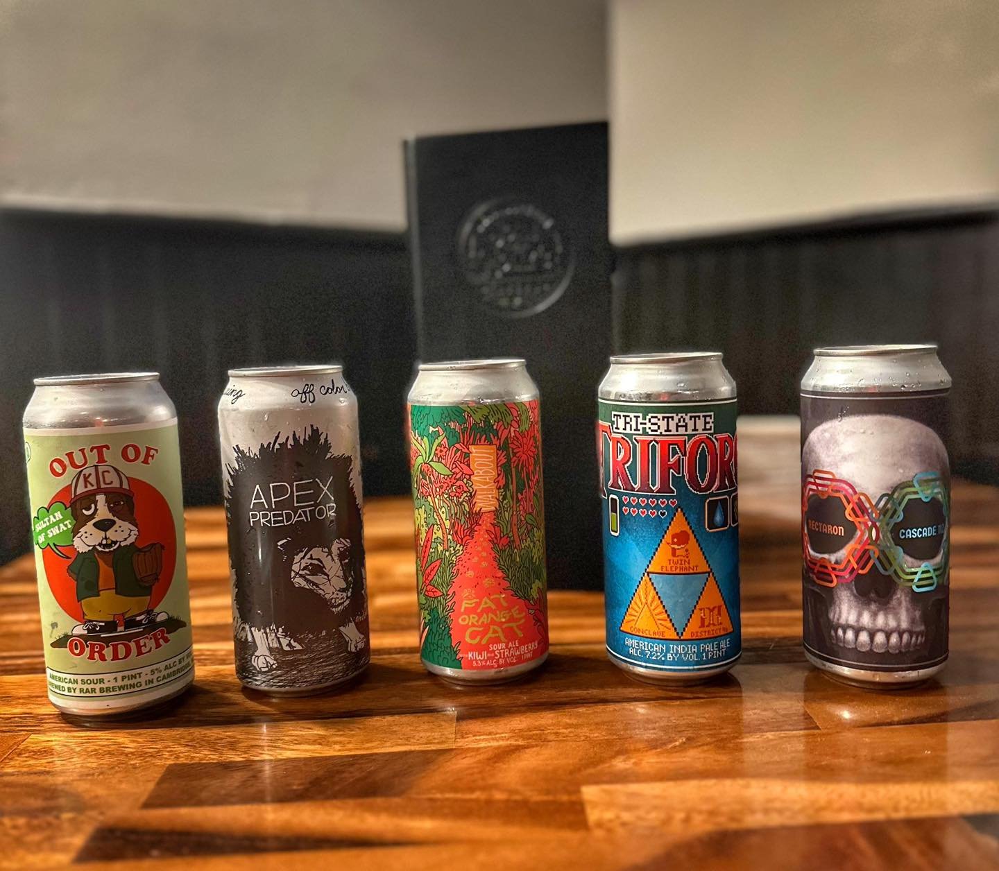 🍻 New Beer Drop! 🍻 

New Beer in from RaR Brewing: Out of Order: Sultan of Swat (Blueberries, Raspberry, Cotton Candy Sour)

Off Color: Apex Predator Saison

Fat Orange Cat Walkabout Kiwi Strawberry Sour

Twin Elephant: Tri-state Triforce &amp; Nos