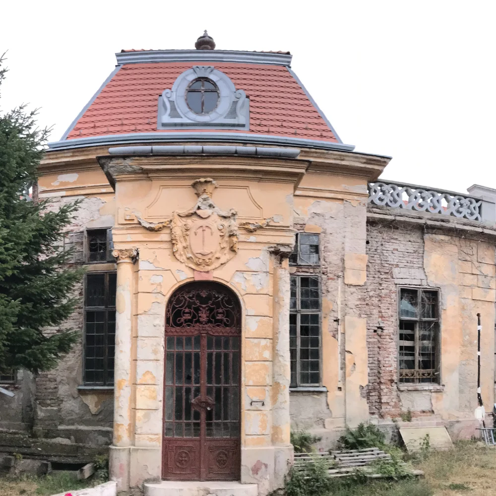 castle.jpg