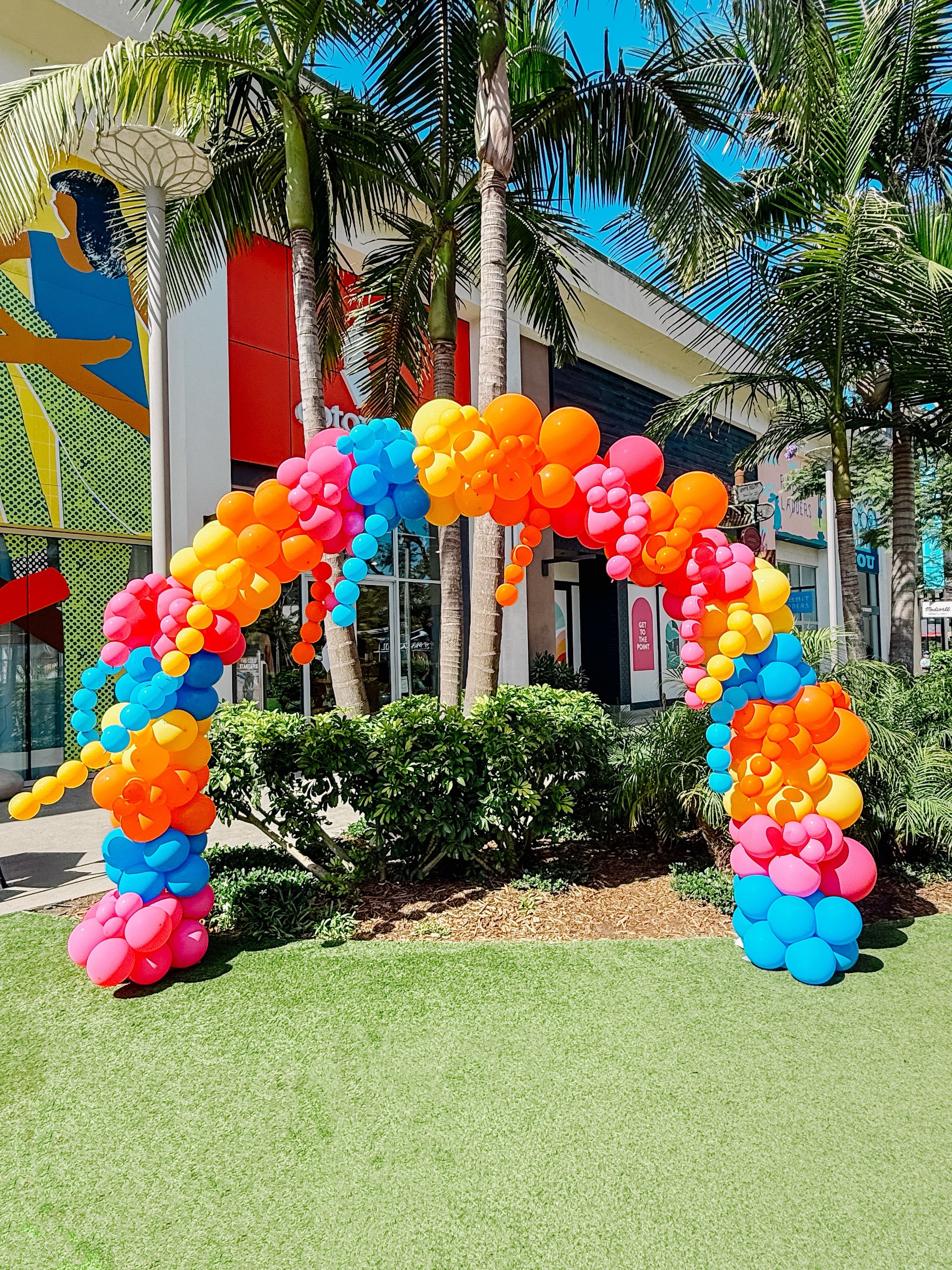 Fiesta Balloon Arch