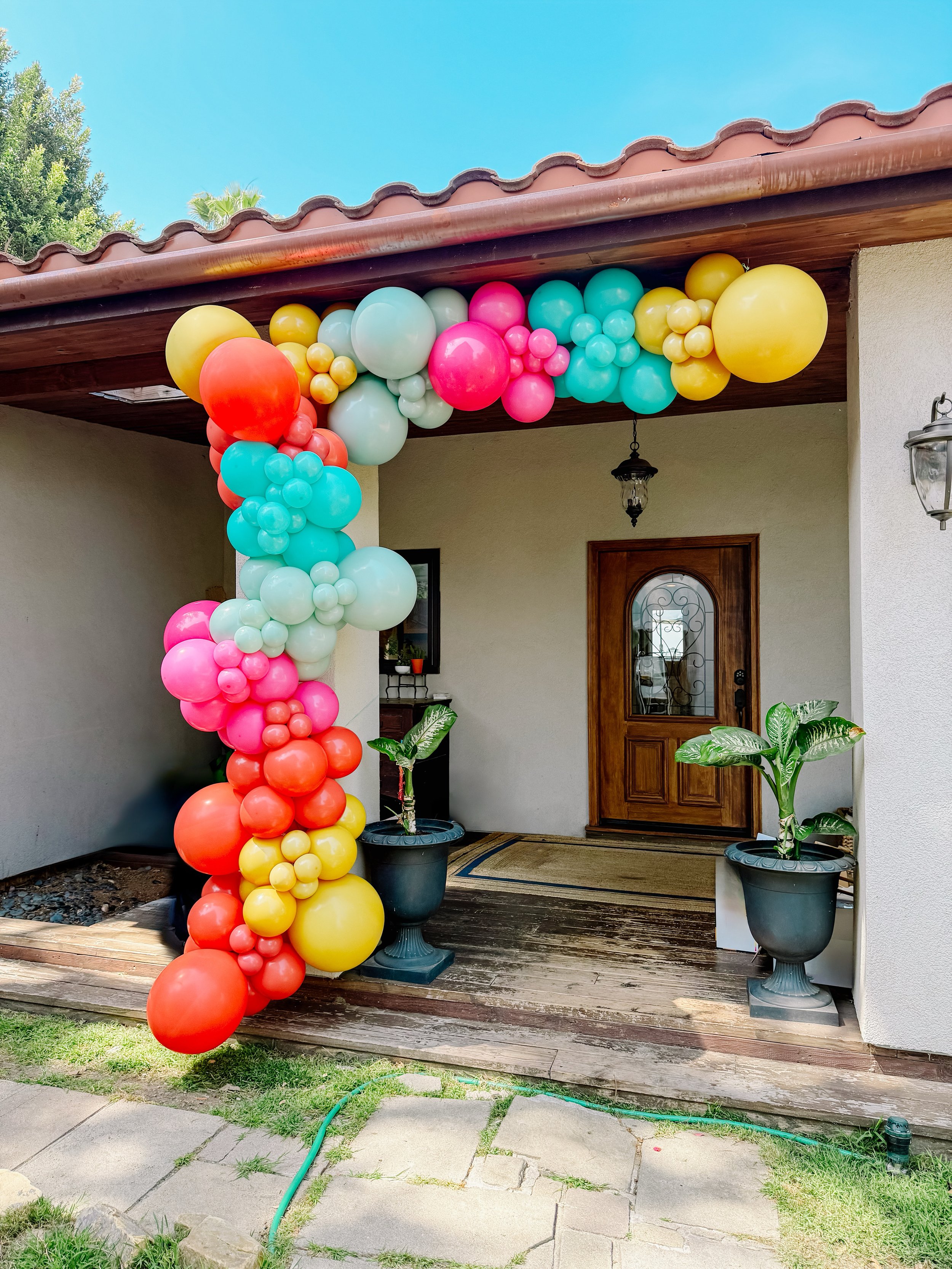 Fiesta Balloon Garland