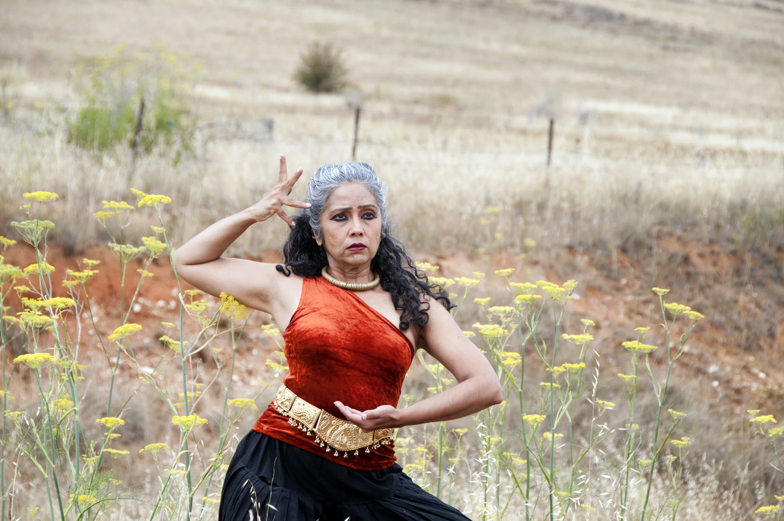 What do karanas tell us about the nature of dance in Indian philosophy?