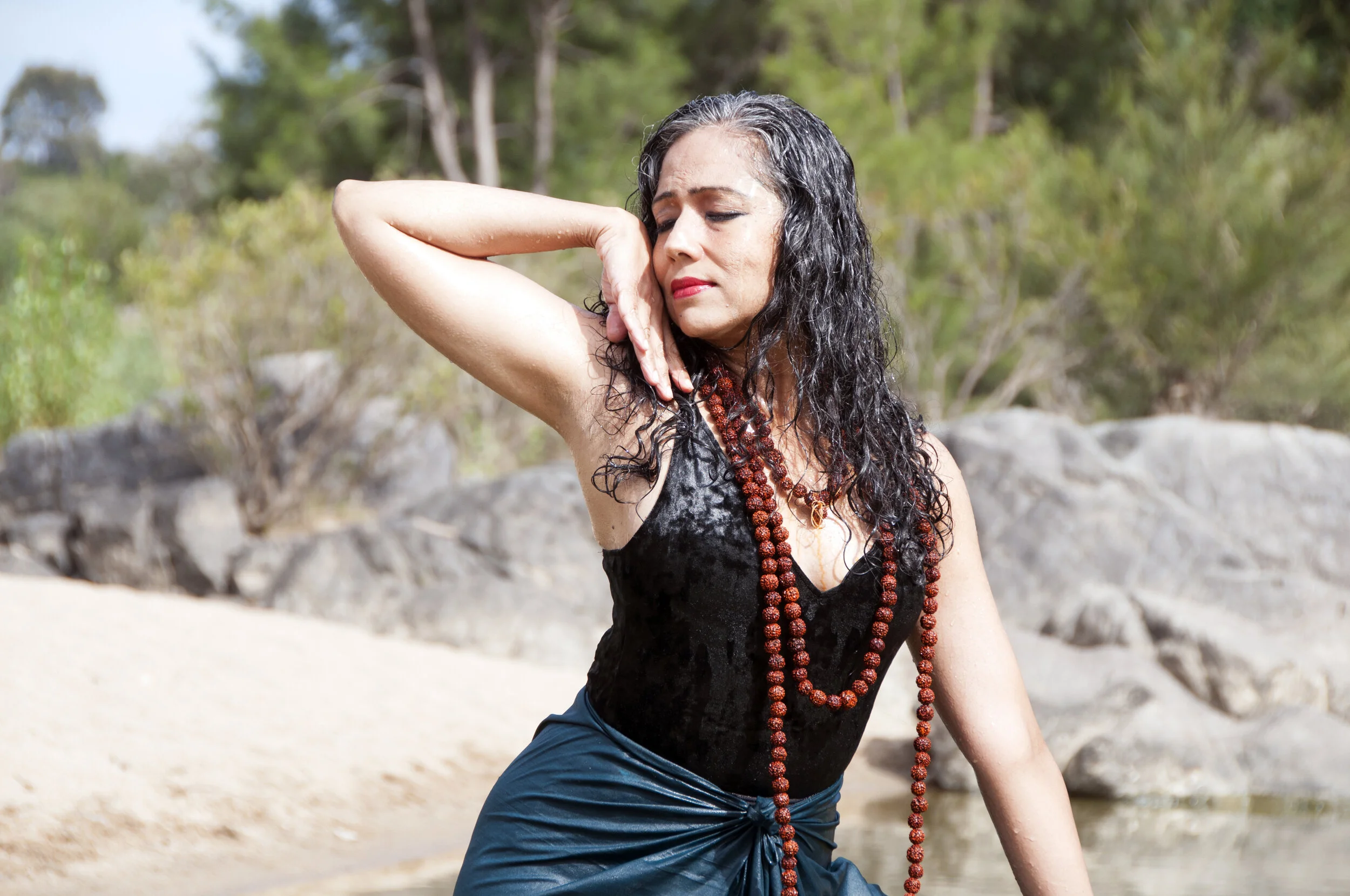 Pleasure, courtesans and dance contemplation