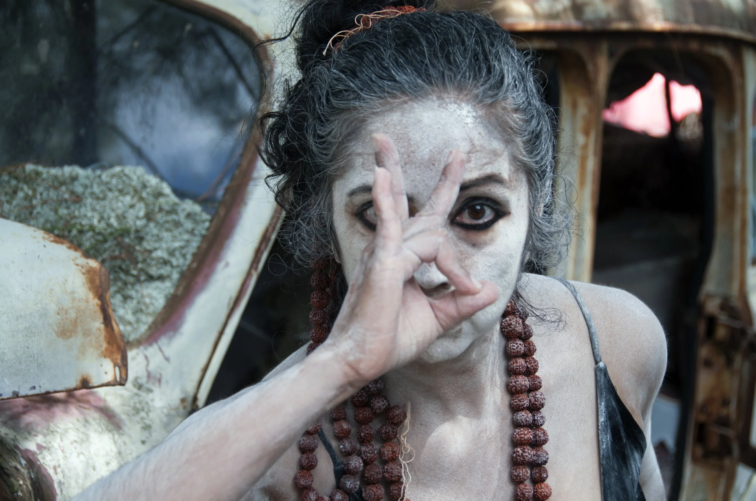 Deception, ambiguity and our ability to handle complexity