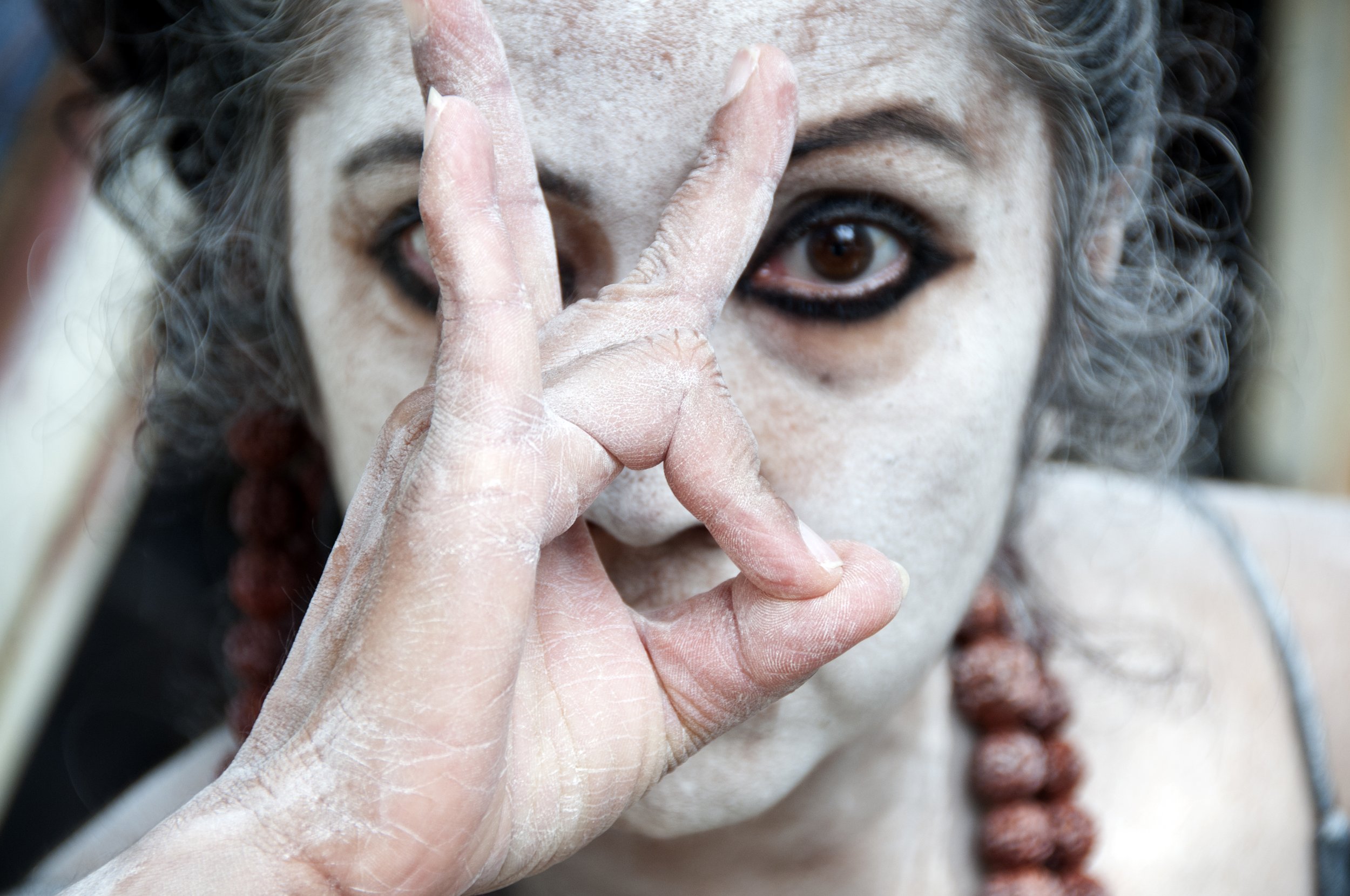 Cosmic time and lifetime