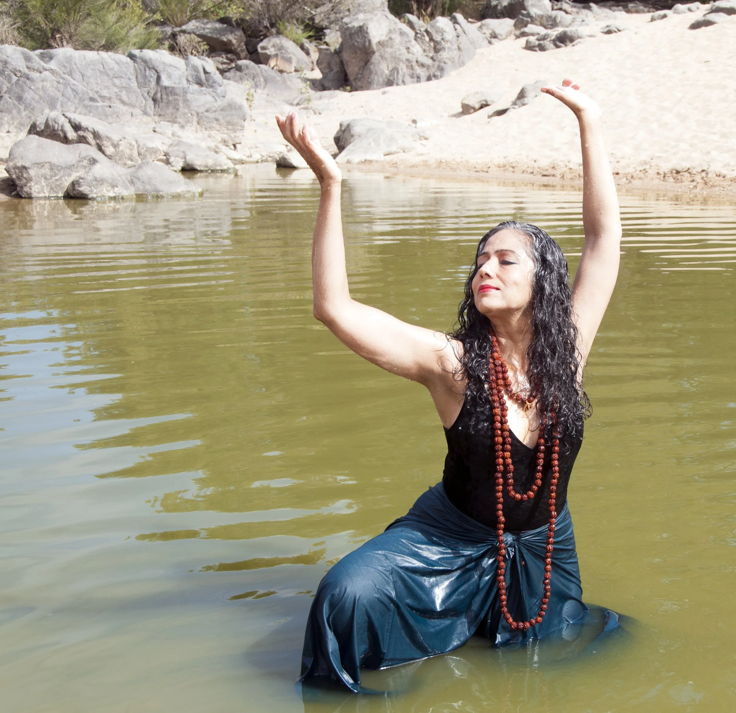 Saturn in Pisces- the astrology of dancing the formless into form