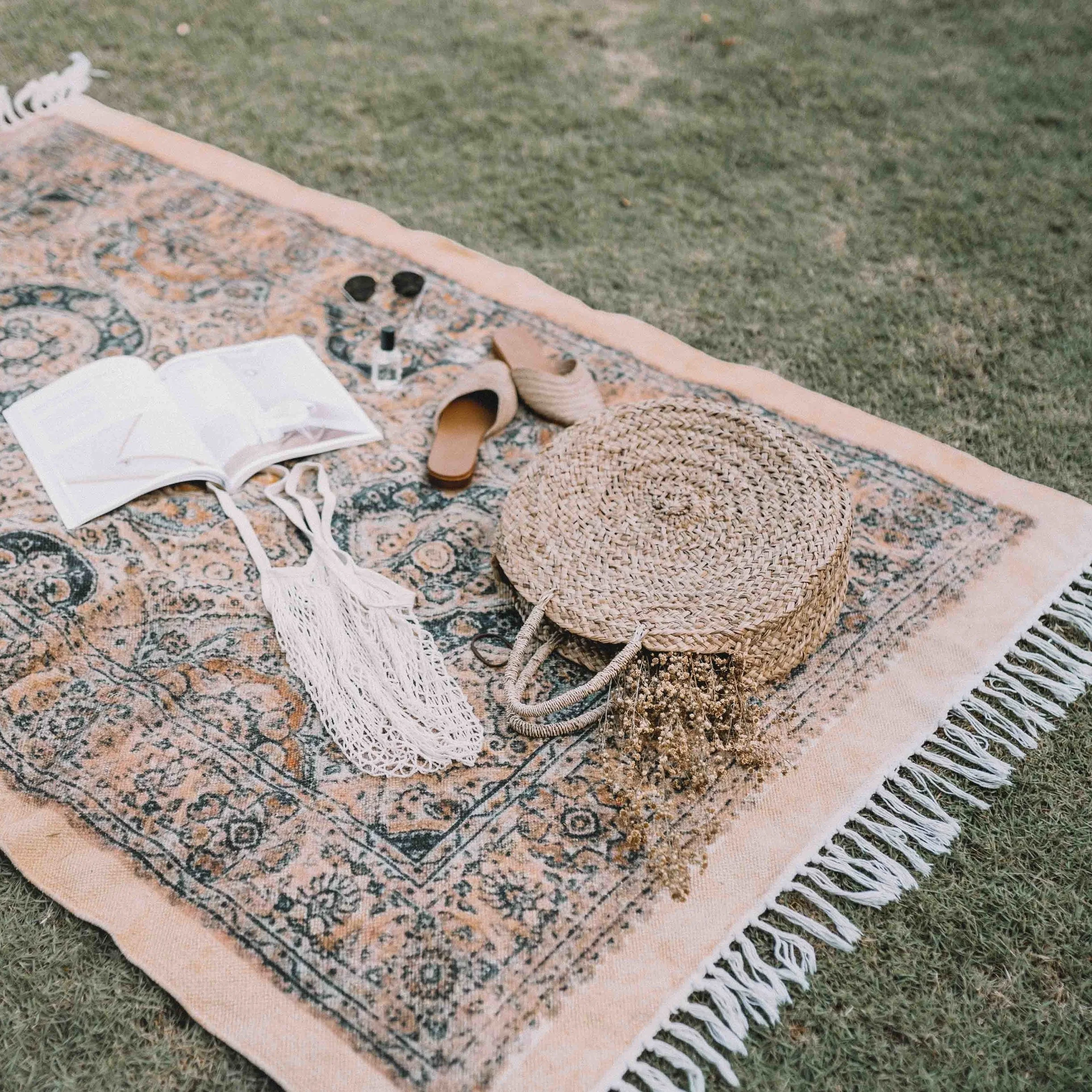 Keira-Mason-earth-covers-picnic-boho.jpg
