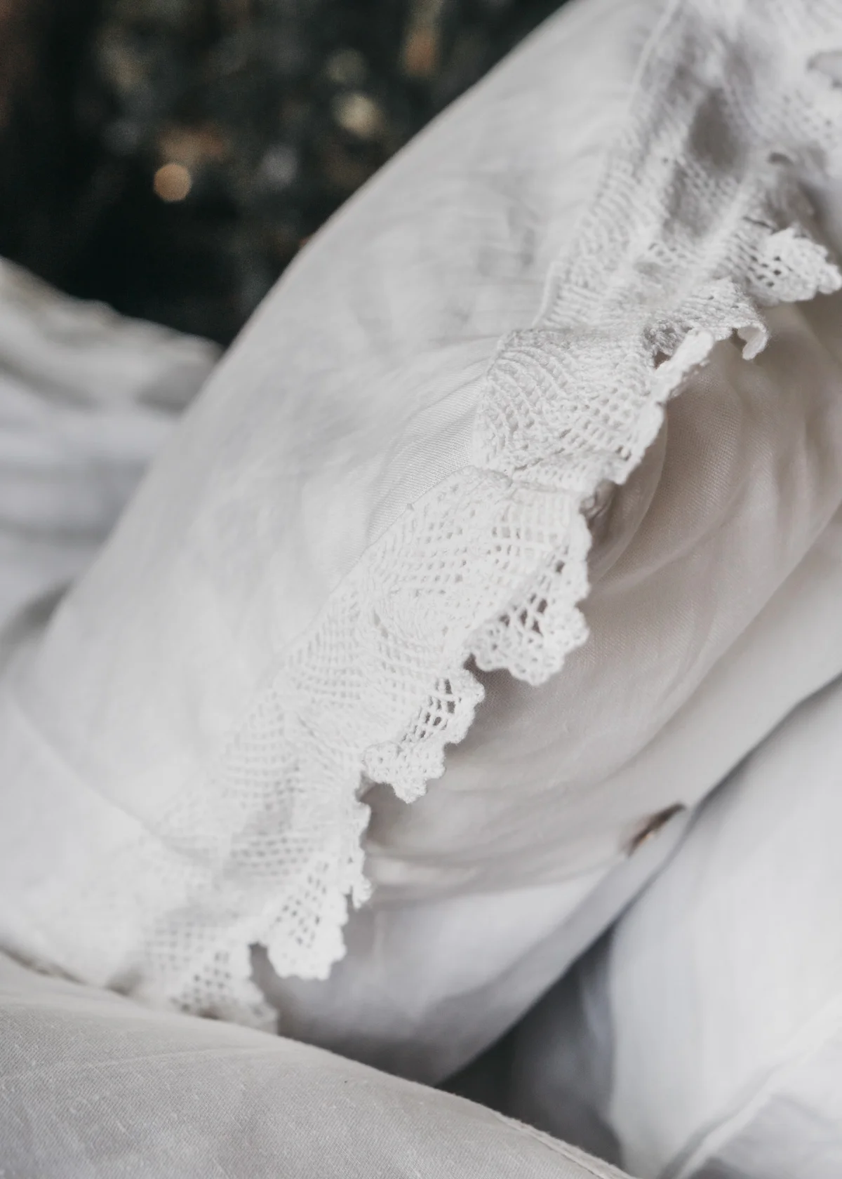 Keira-Mason-in-between-the-sheets-bedding.jpg