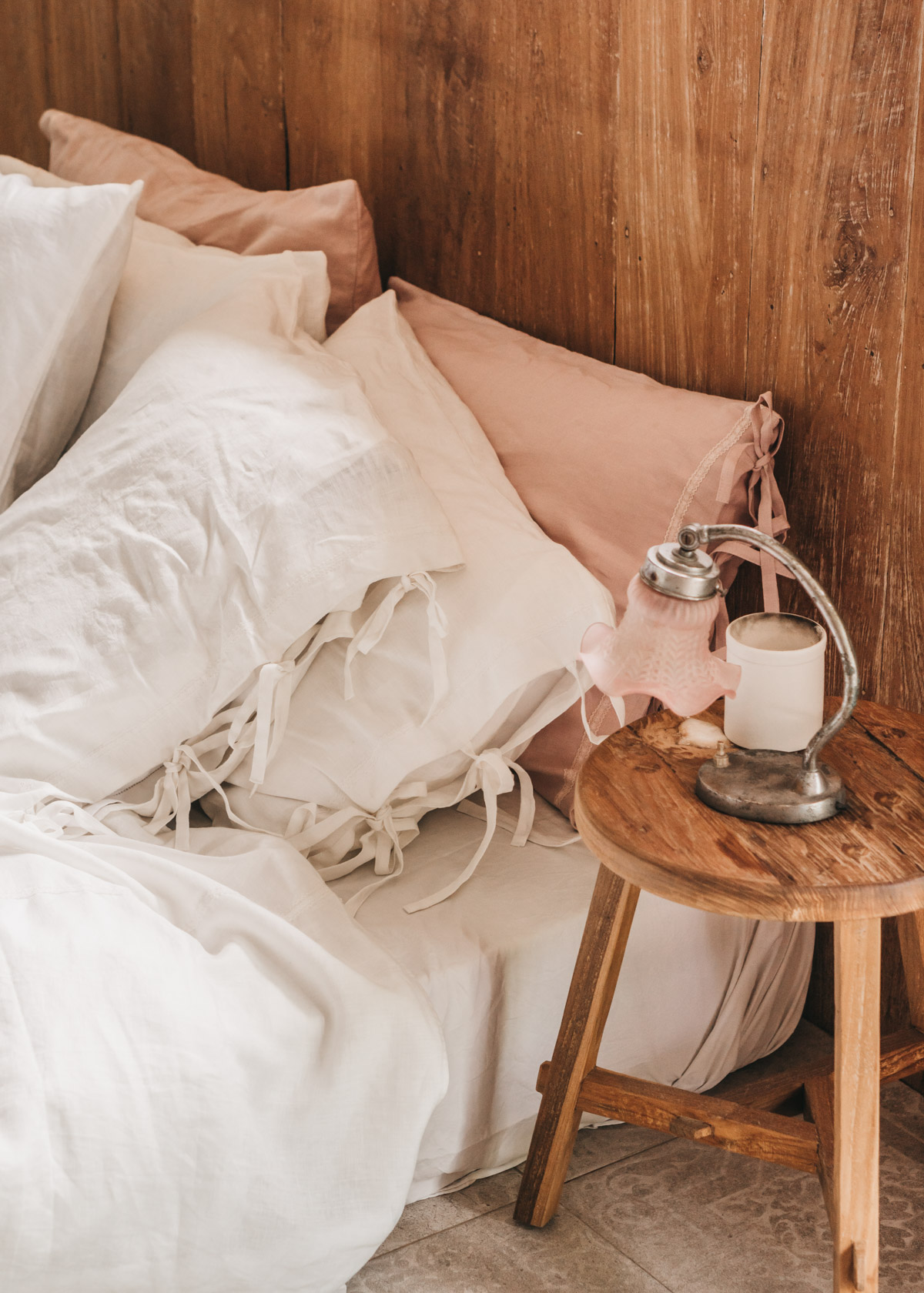 In The E Between Keira Mason Keira Mason In Between The Sheets Vintage Bedding