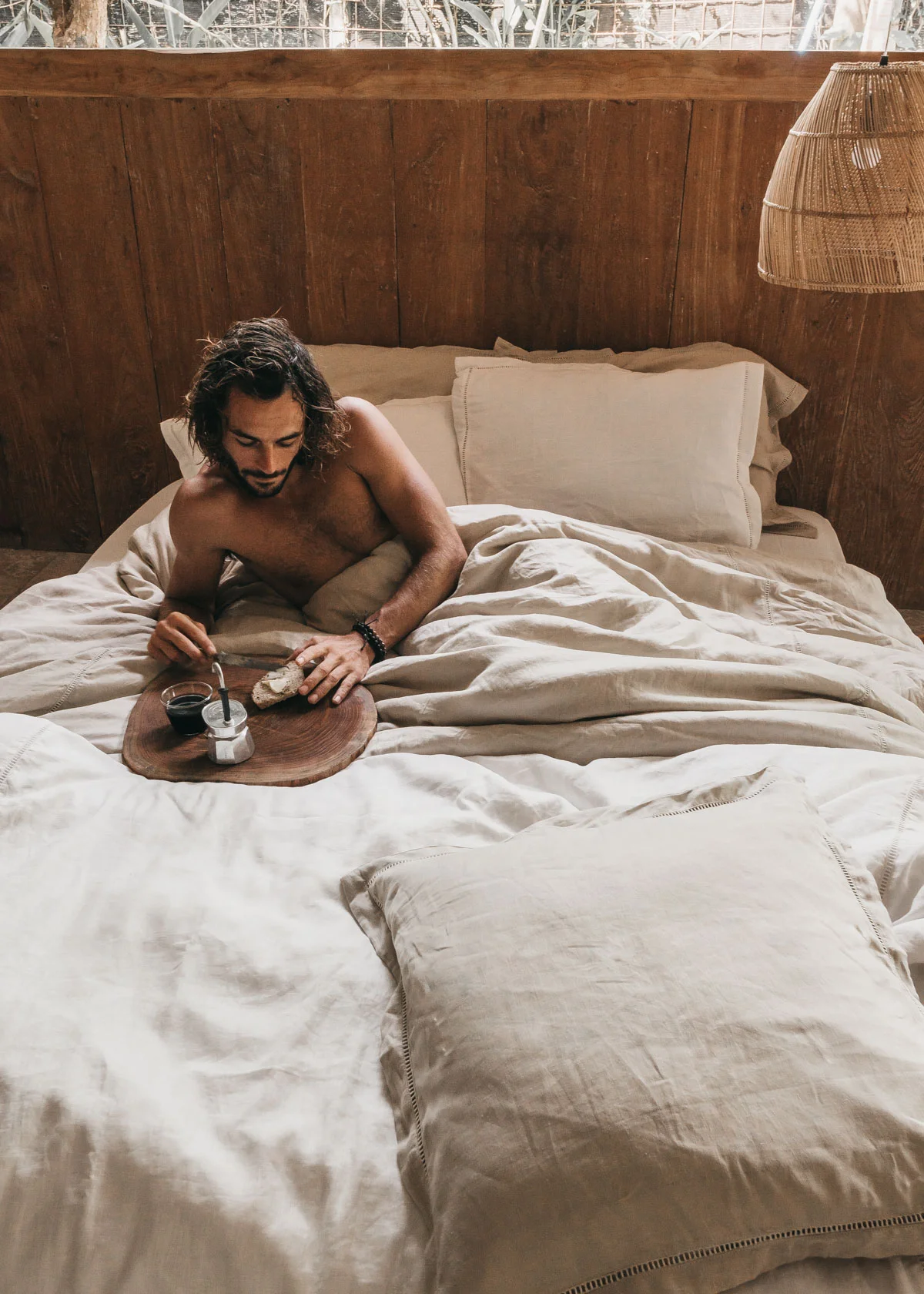 Keira-Mason-in-between-the-sheets-men-in-bed.jpg