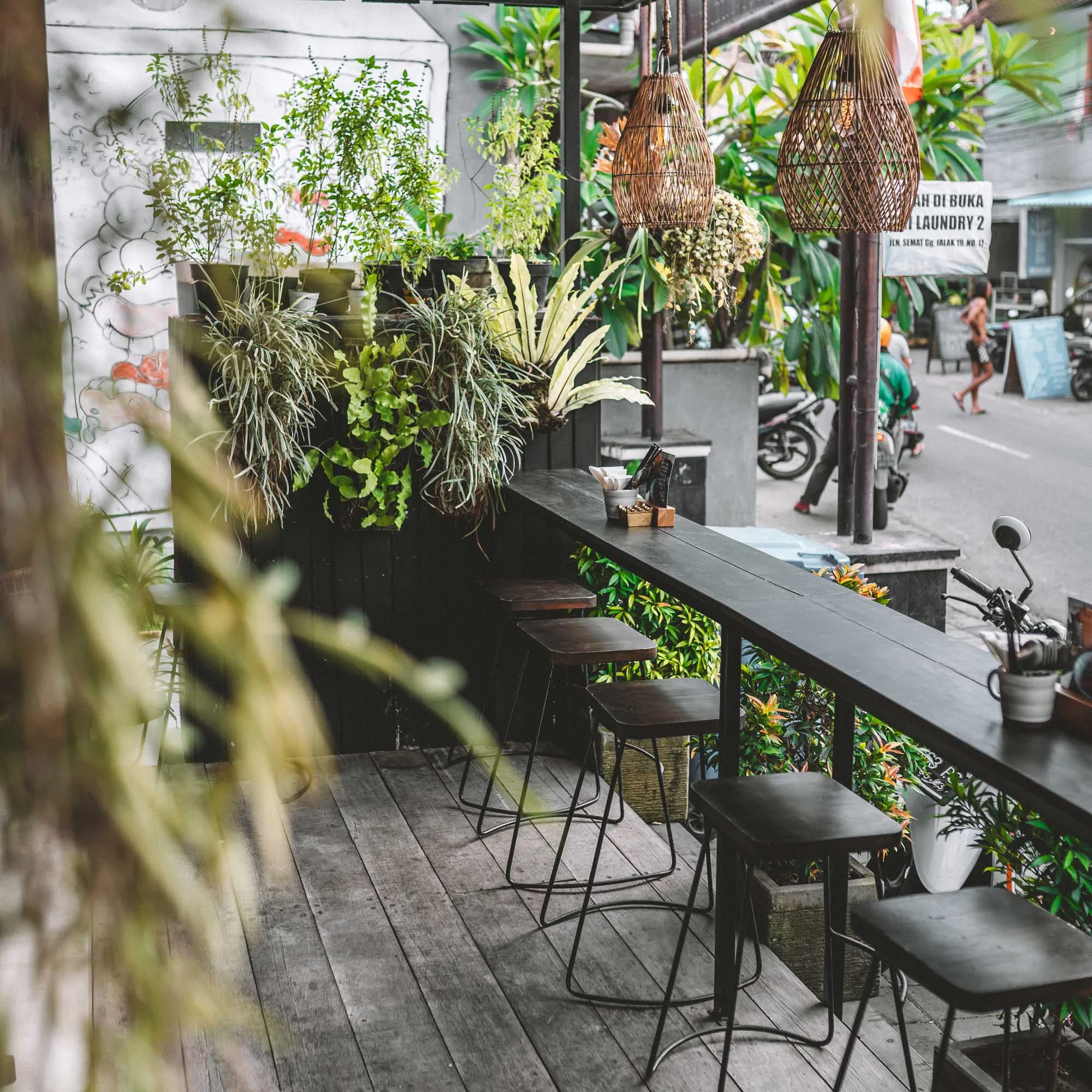 keira-mason-bangkok-hustle-cafe-design.jpg
