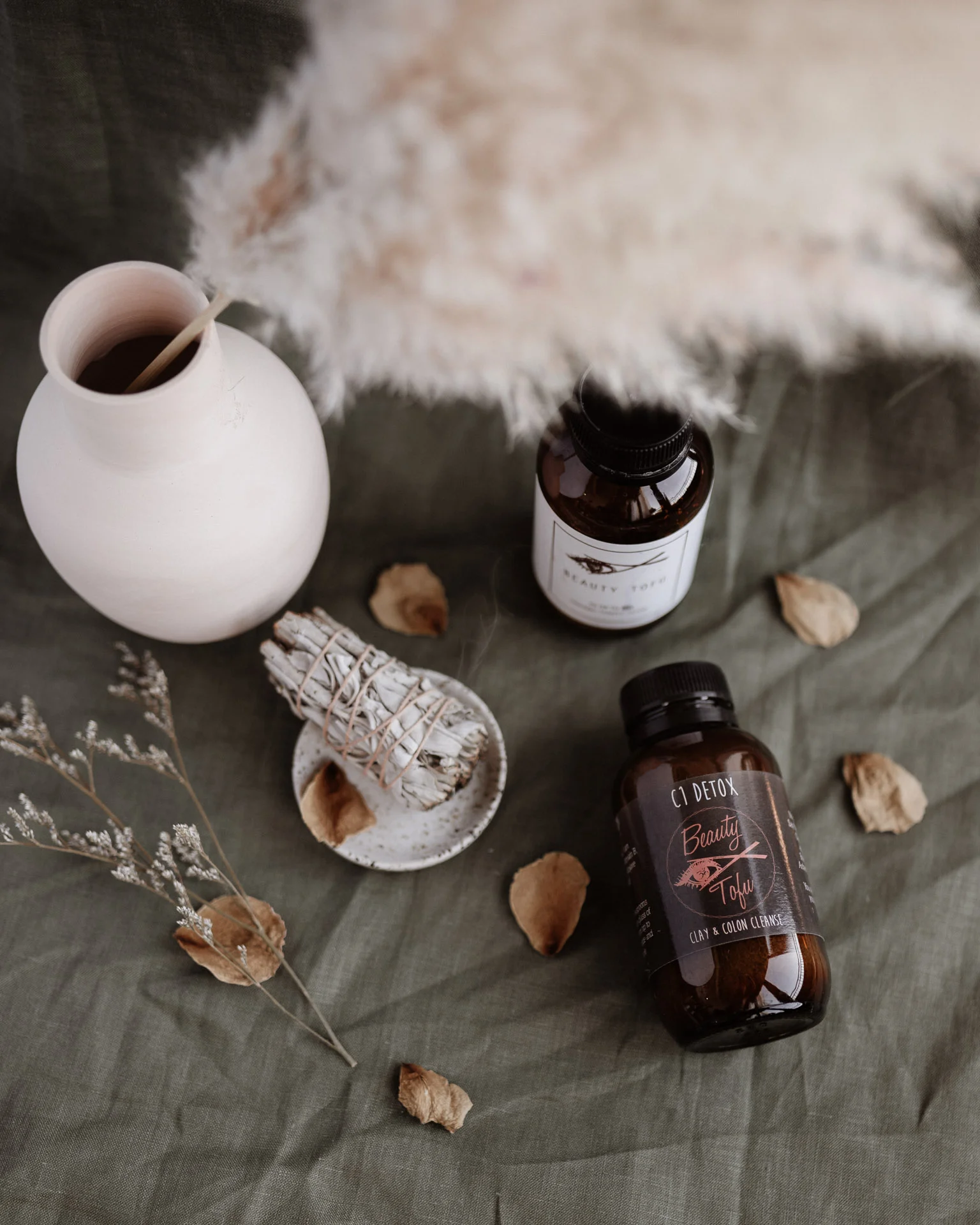 keira-mason-beauty-tofu-sage.jpg